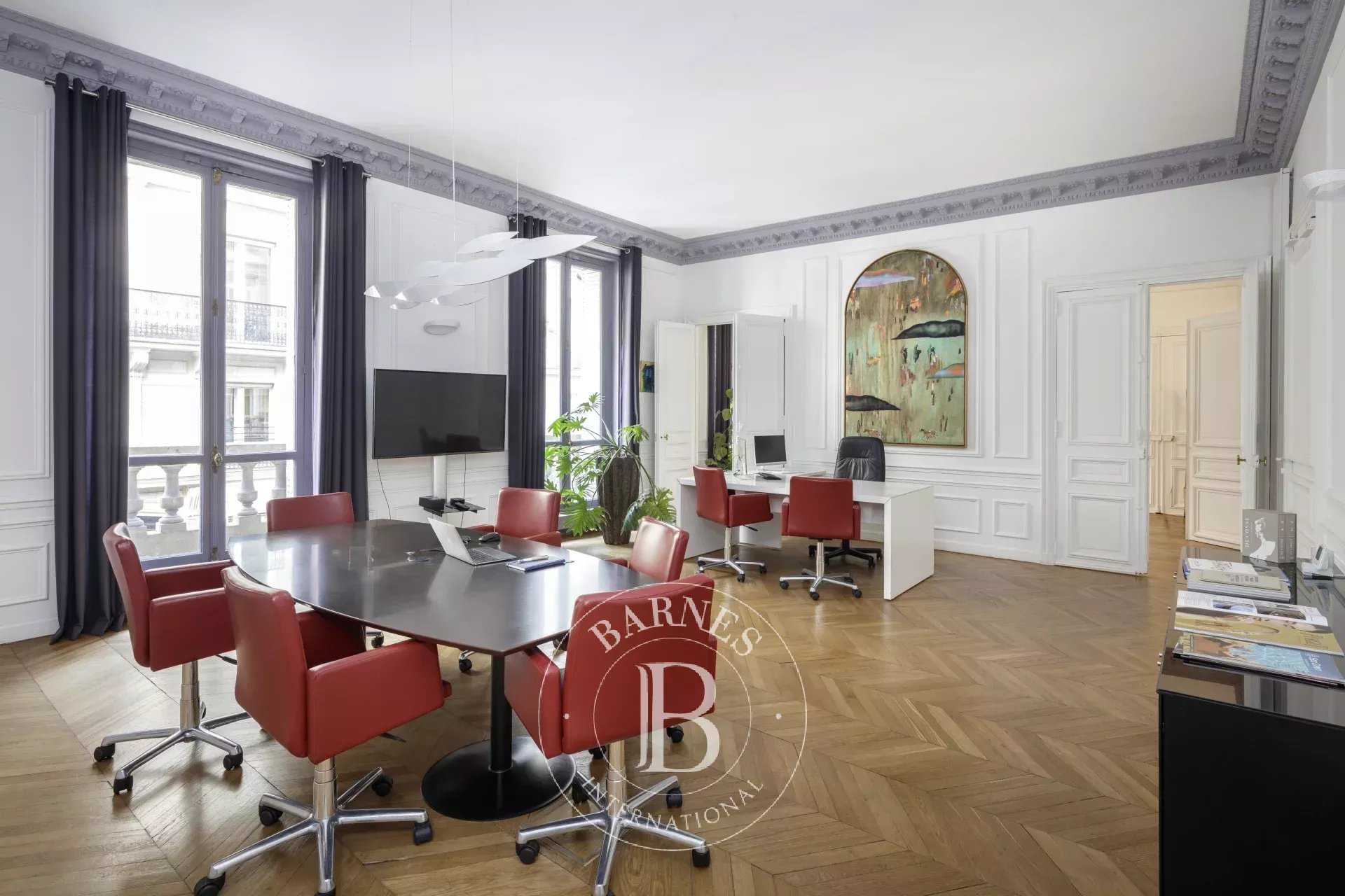 Bureaux Paris 75008  -  ref 83475483 (picture 2)