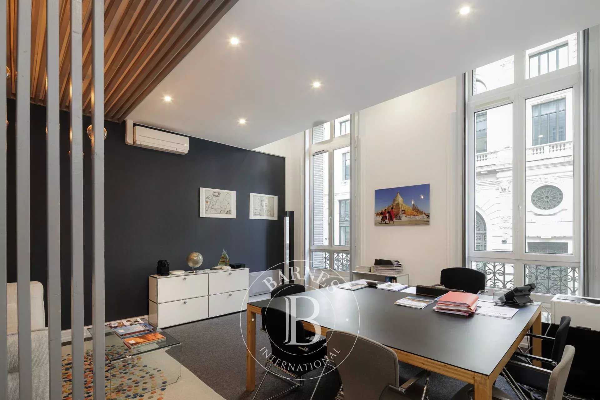Offices Paris 75002  -  ref 85712891 (picture 2)