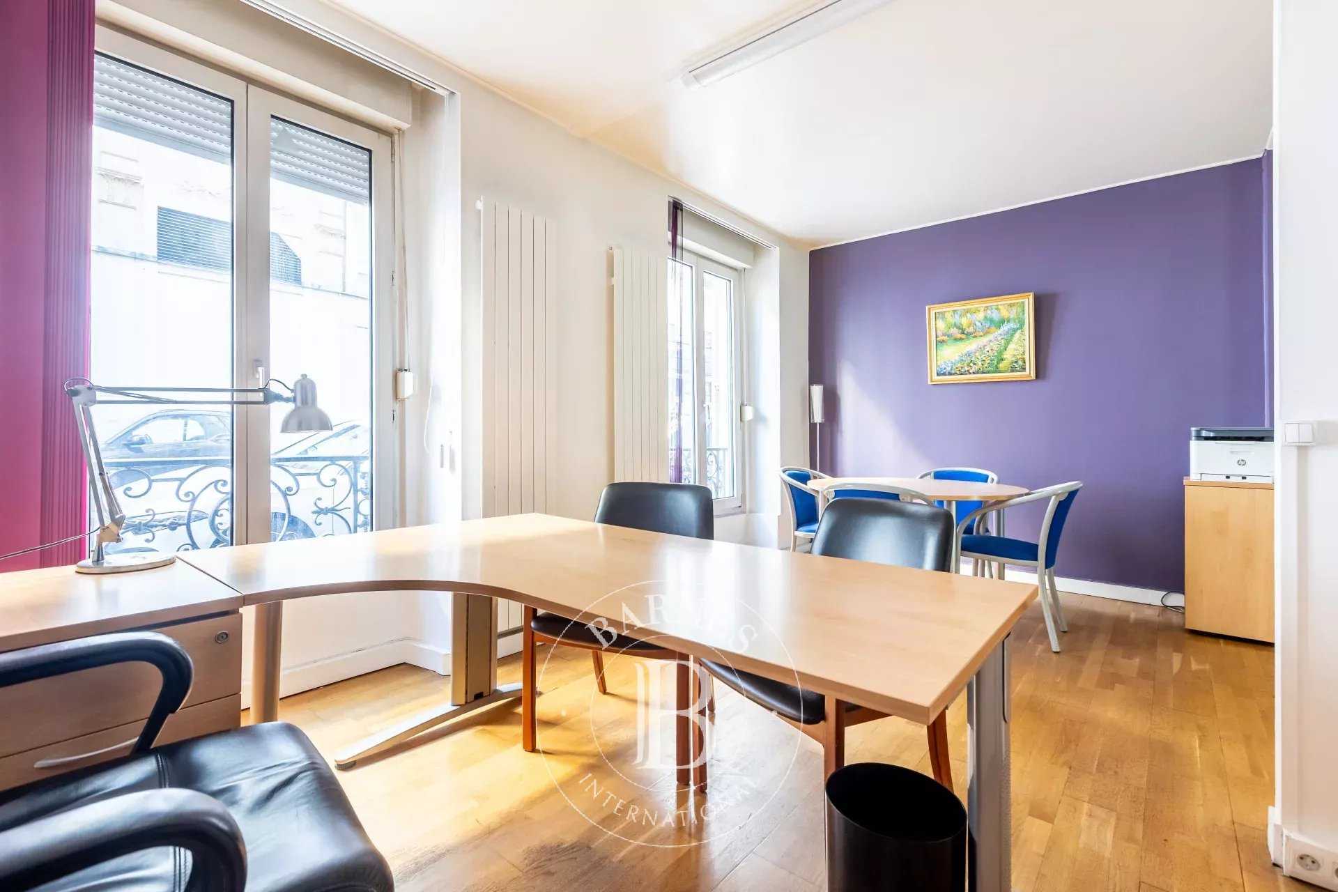 Appartement Paris 75008  -  ref 86938506 (picture 2)