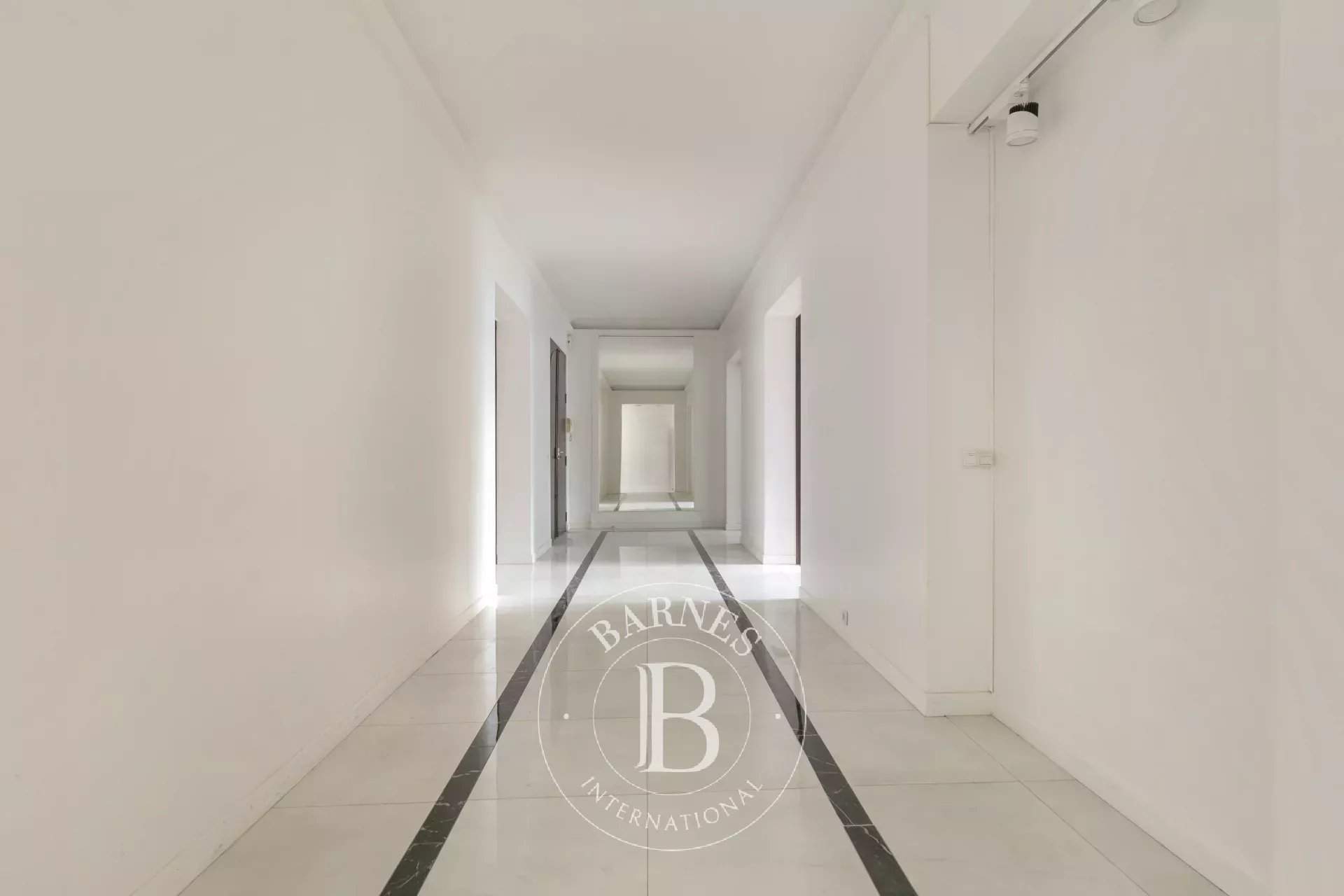 Paris  - Offices  - picture 2