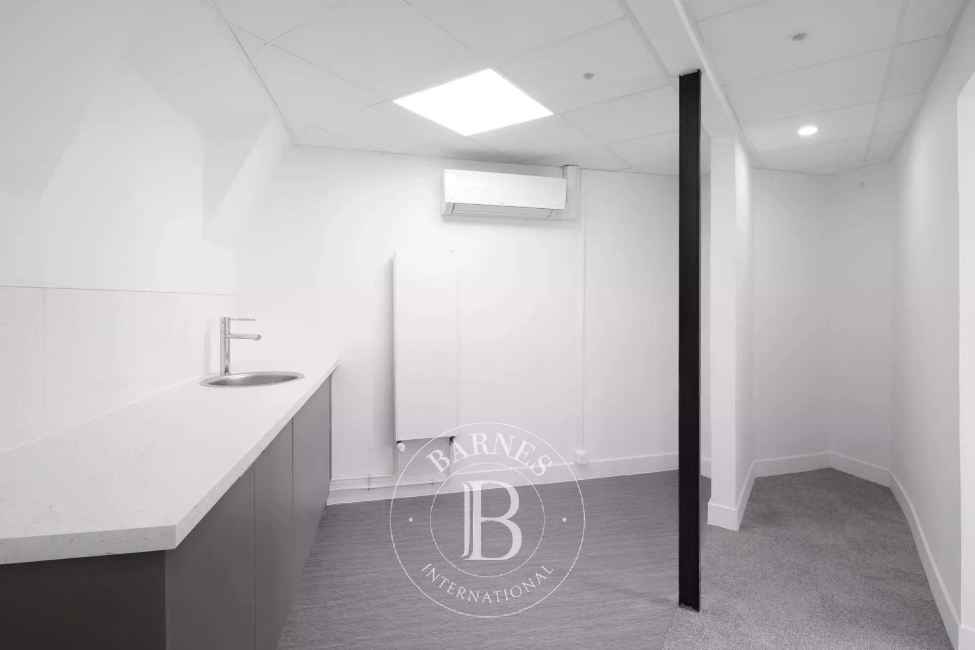 Paris  - Offices  - picture 13