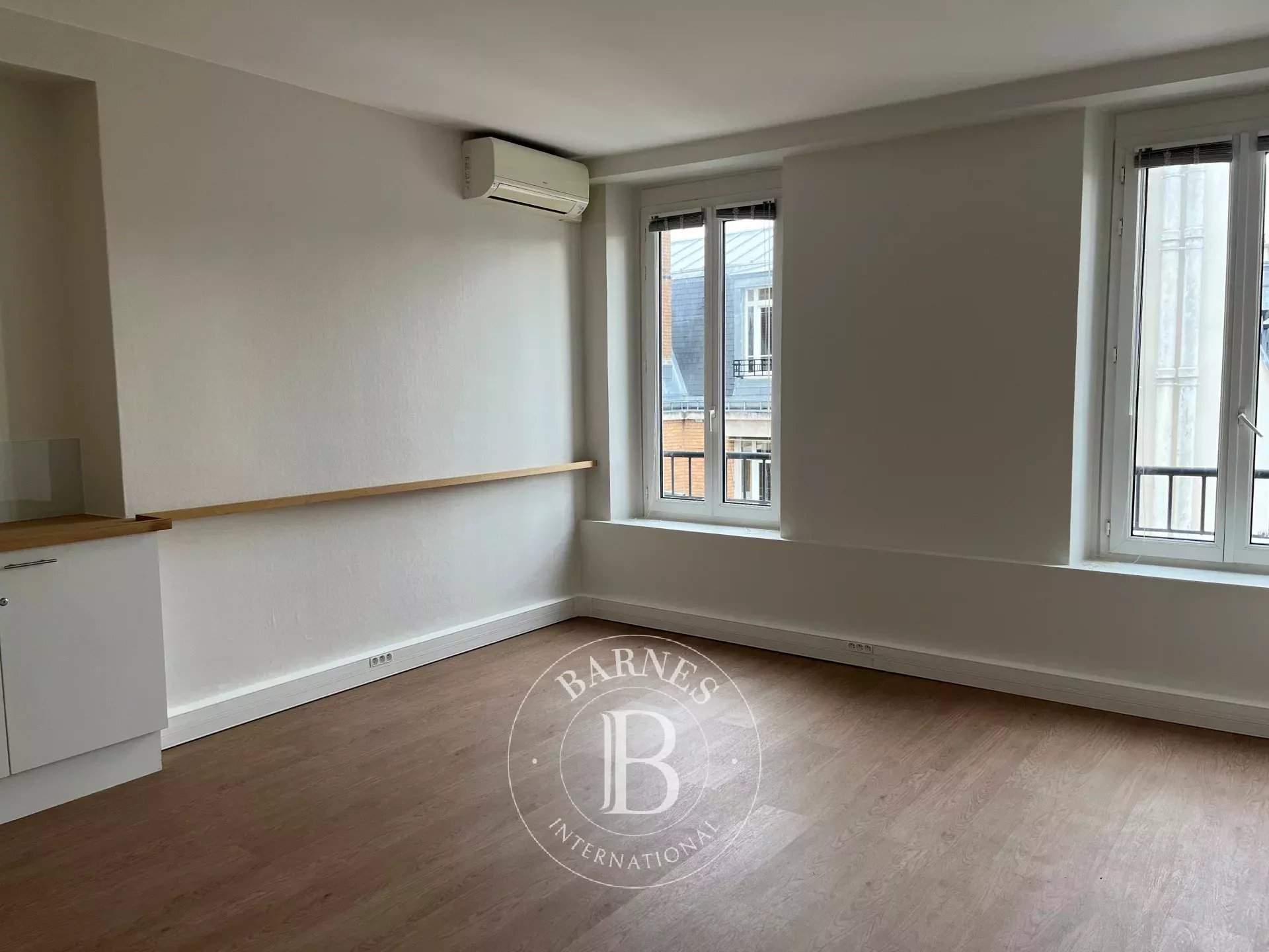 Paris  - Offices  - picture 4