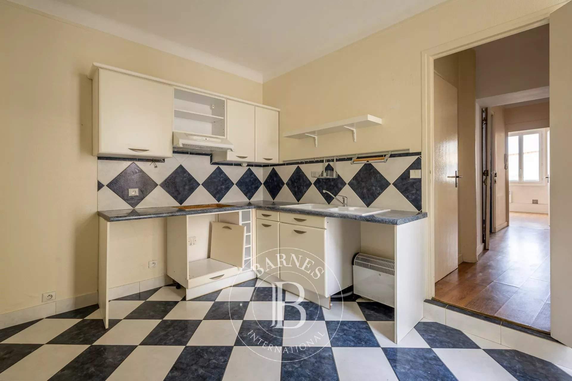 Saint-Germain-en-Laye  - Apartment  - picture 13