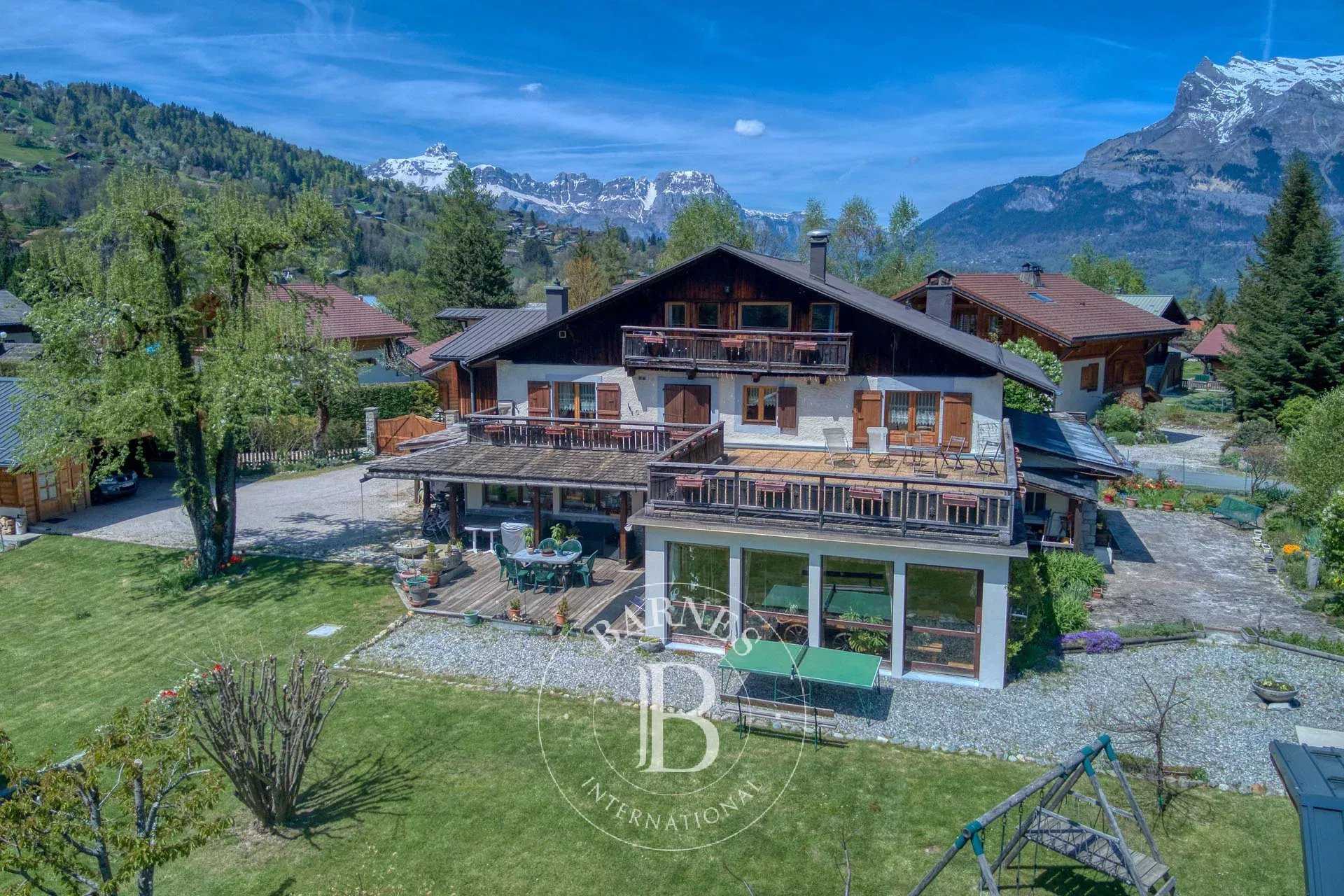 Saint-Gervais-les-Bains  - Maison d'hôtes 15 Pièces 11 Chambres