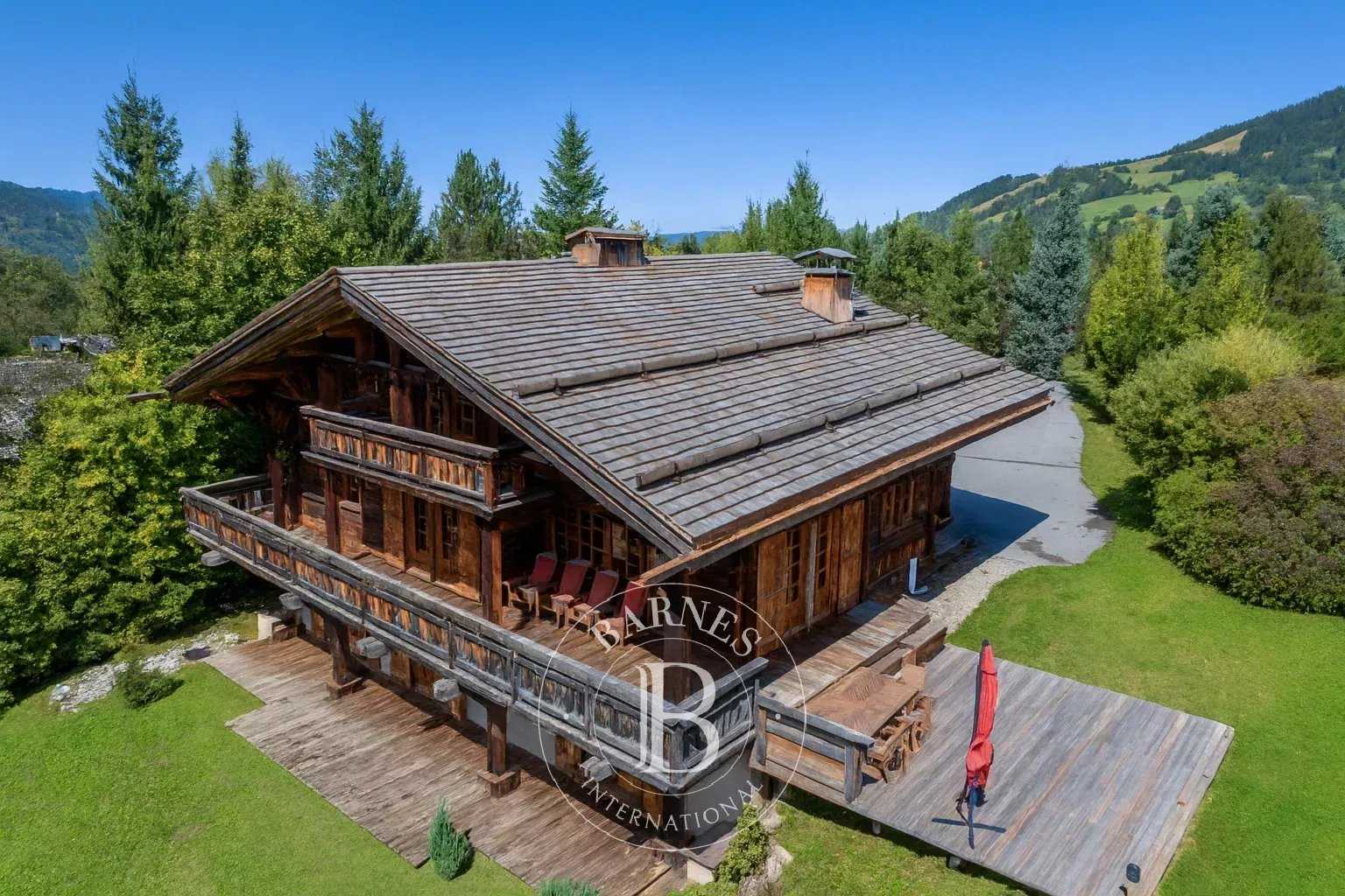 Megève  - Chalet 6 Pi&egrave;ces 5 Chambres