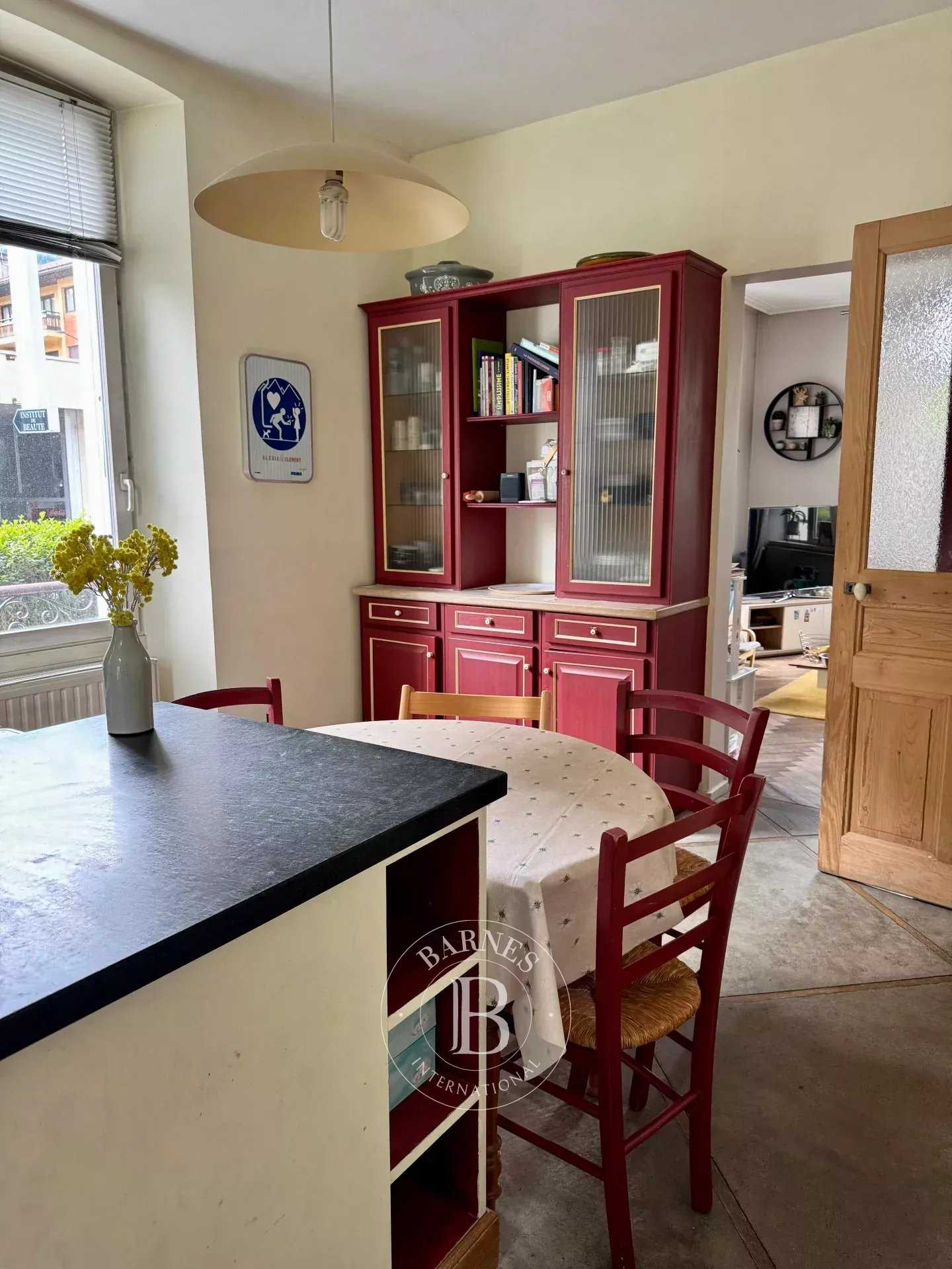 Sallanches  - Maison 9 Pi&egrave;ces 4 Chambres