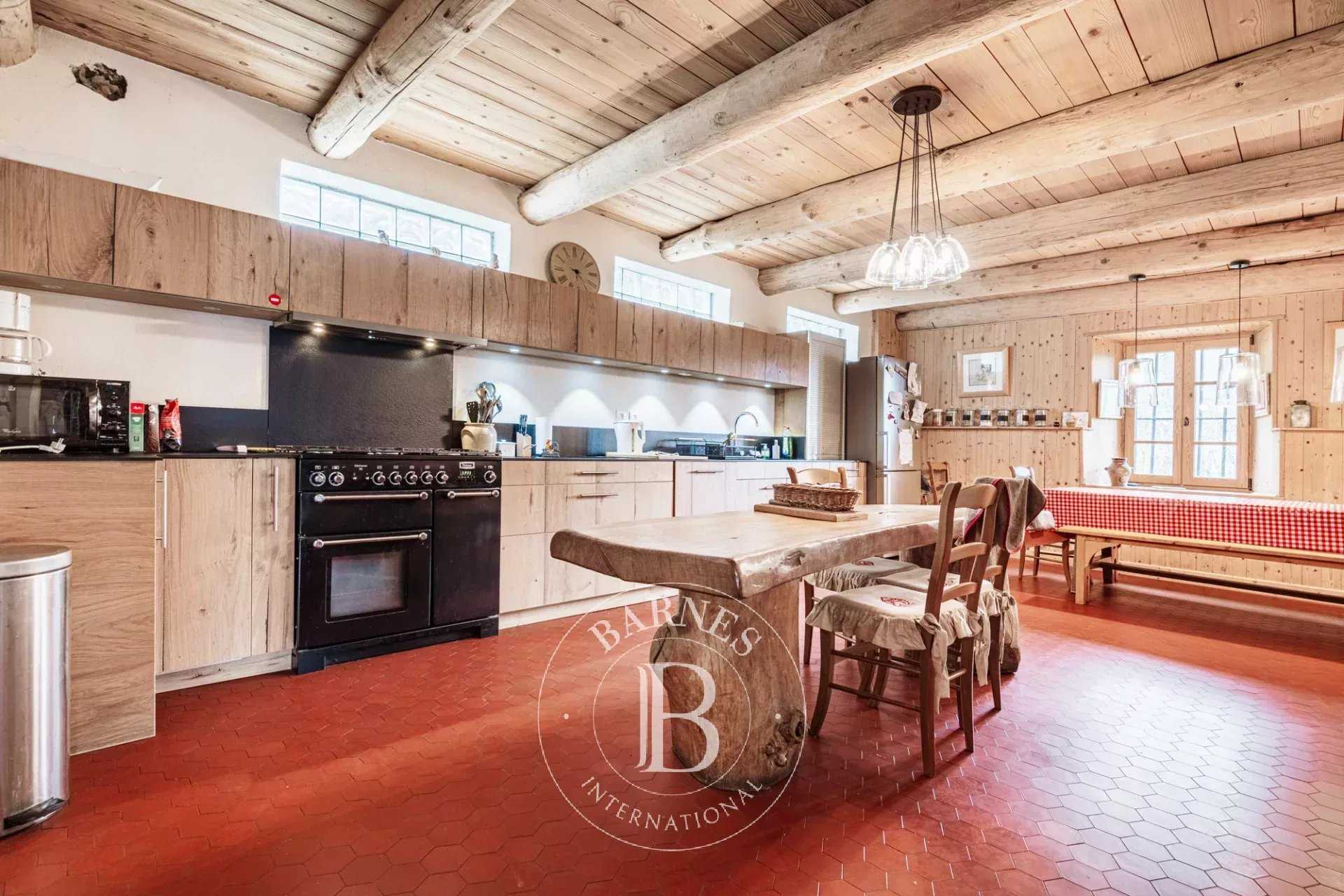 Magland  - Ferme 15 Pi&egrave;ces 11 Chambres