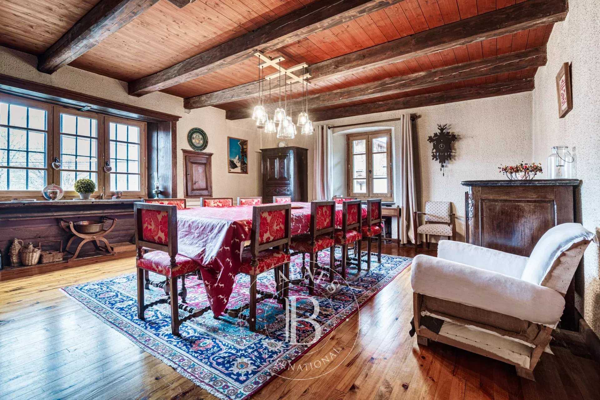 Magland  - Ferme 15 Pi&egrave;ces 11 Chambres