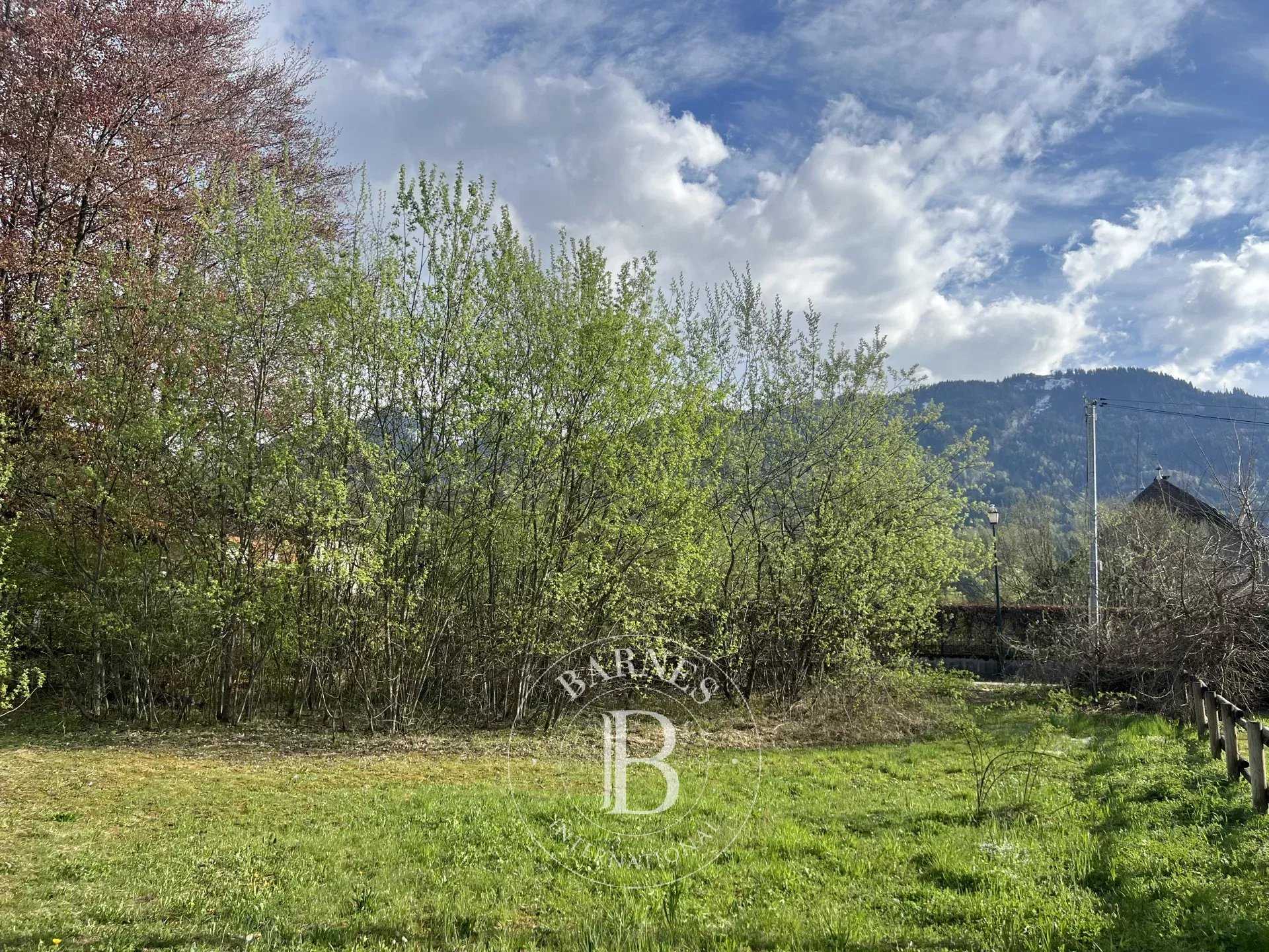 Samoëns  - Terrain 