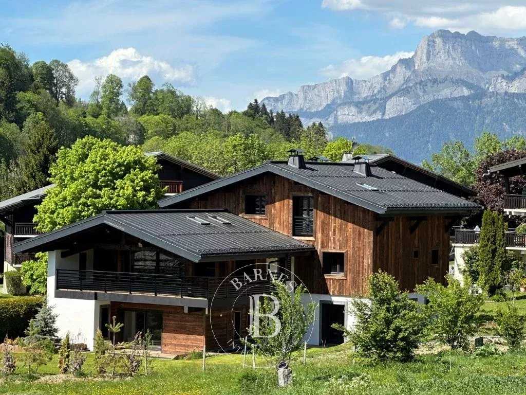 Chalet Demi-Quartier  -  ref 83482929 (picture 1)