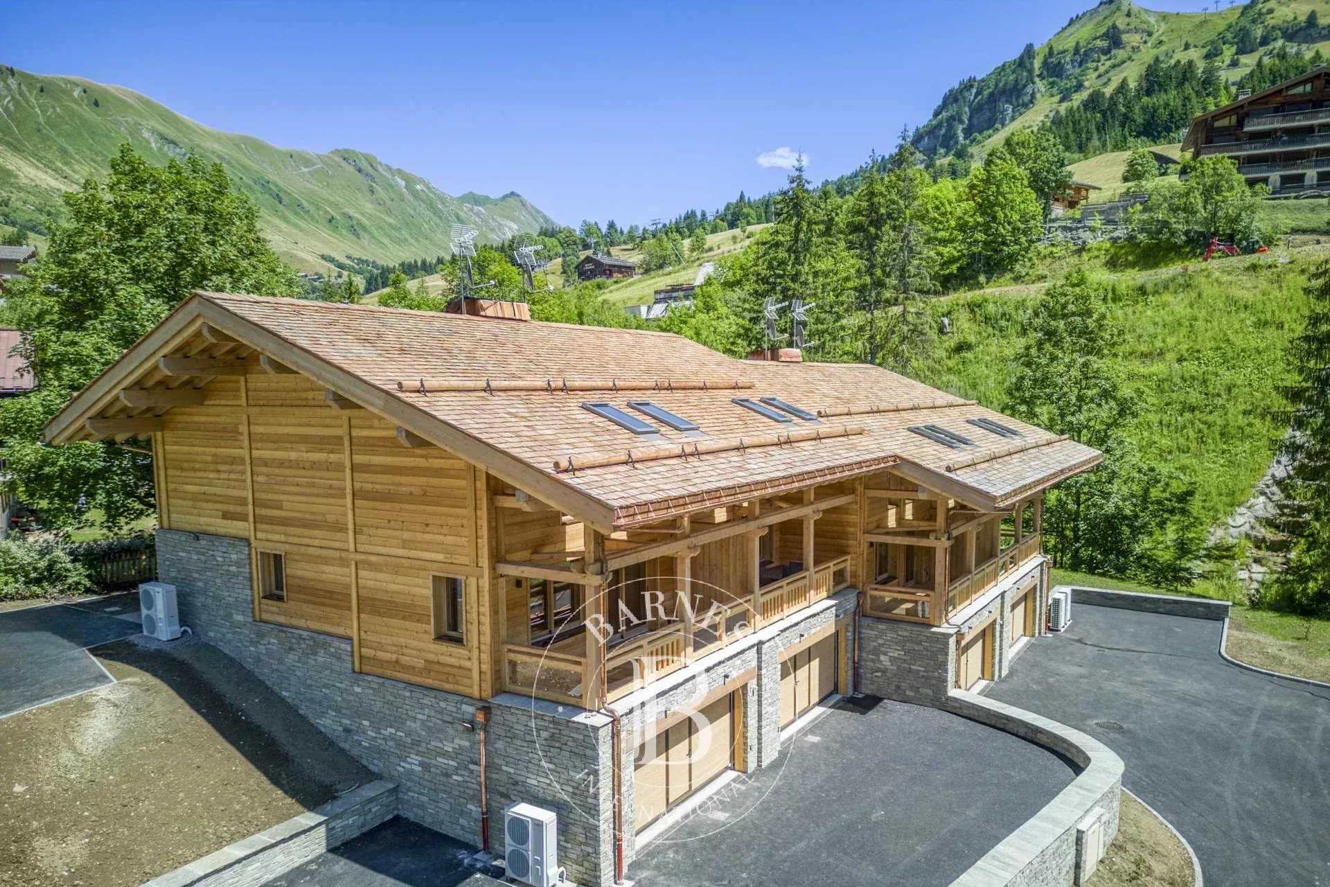 Chalet Le Grand-Bornand  -  ref 83140962 (picture 2)