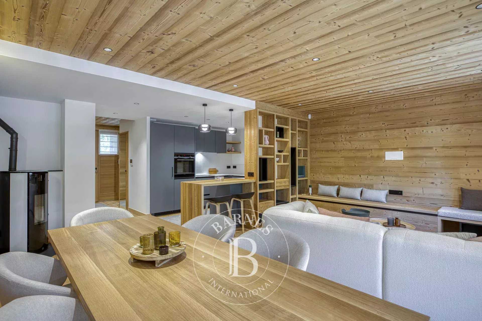 Chalet Le Grand-Bornand  -  ref 83140962 (picture 1)