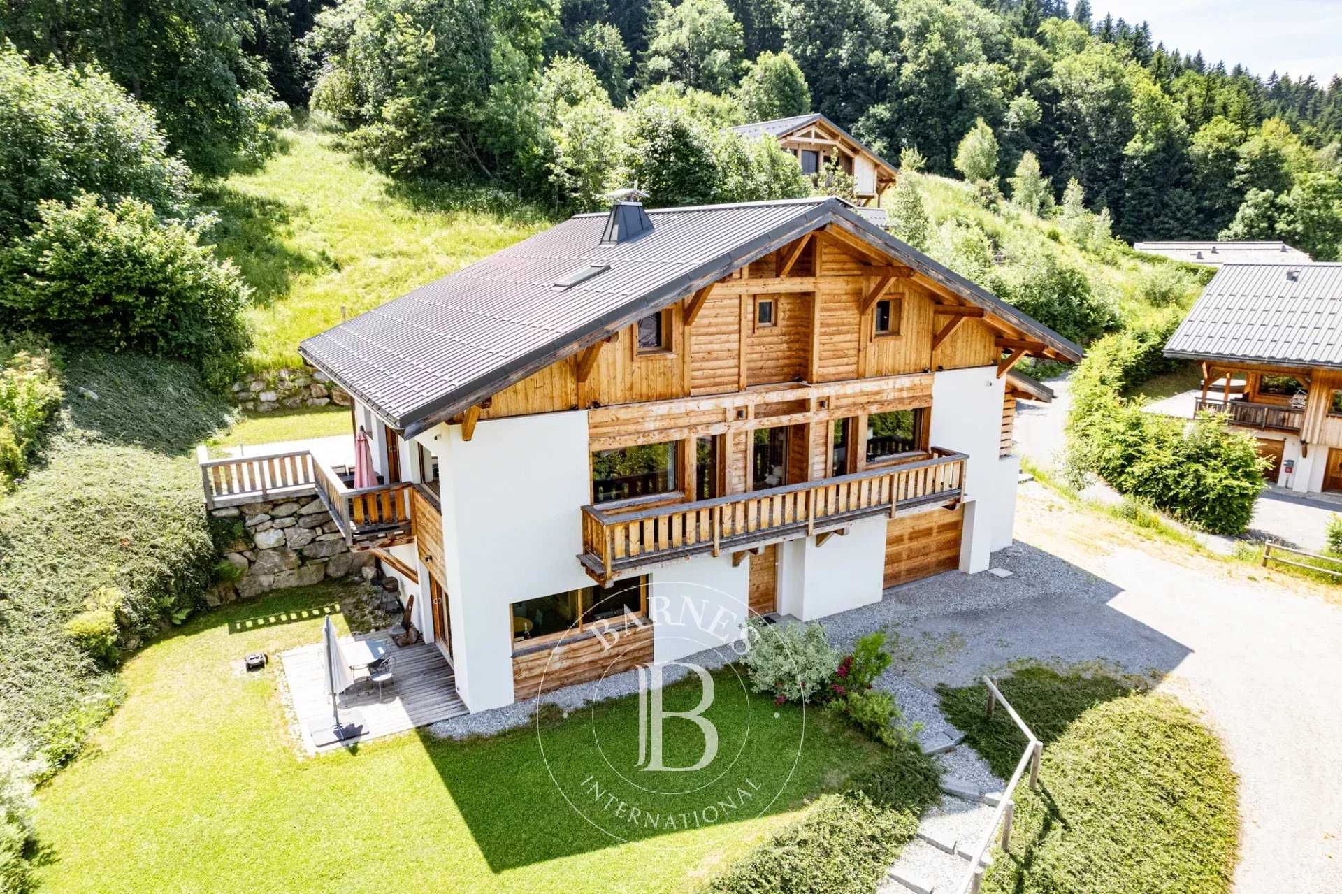 Chalet Saint-Gervais-les-Bains  -  ref 86001882 (picture 1)