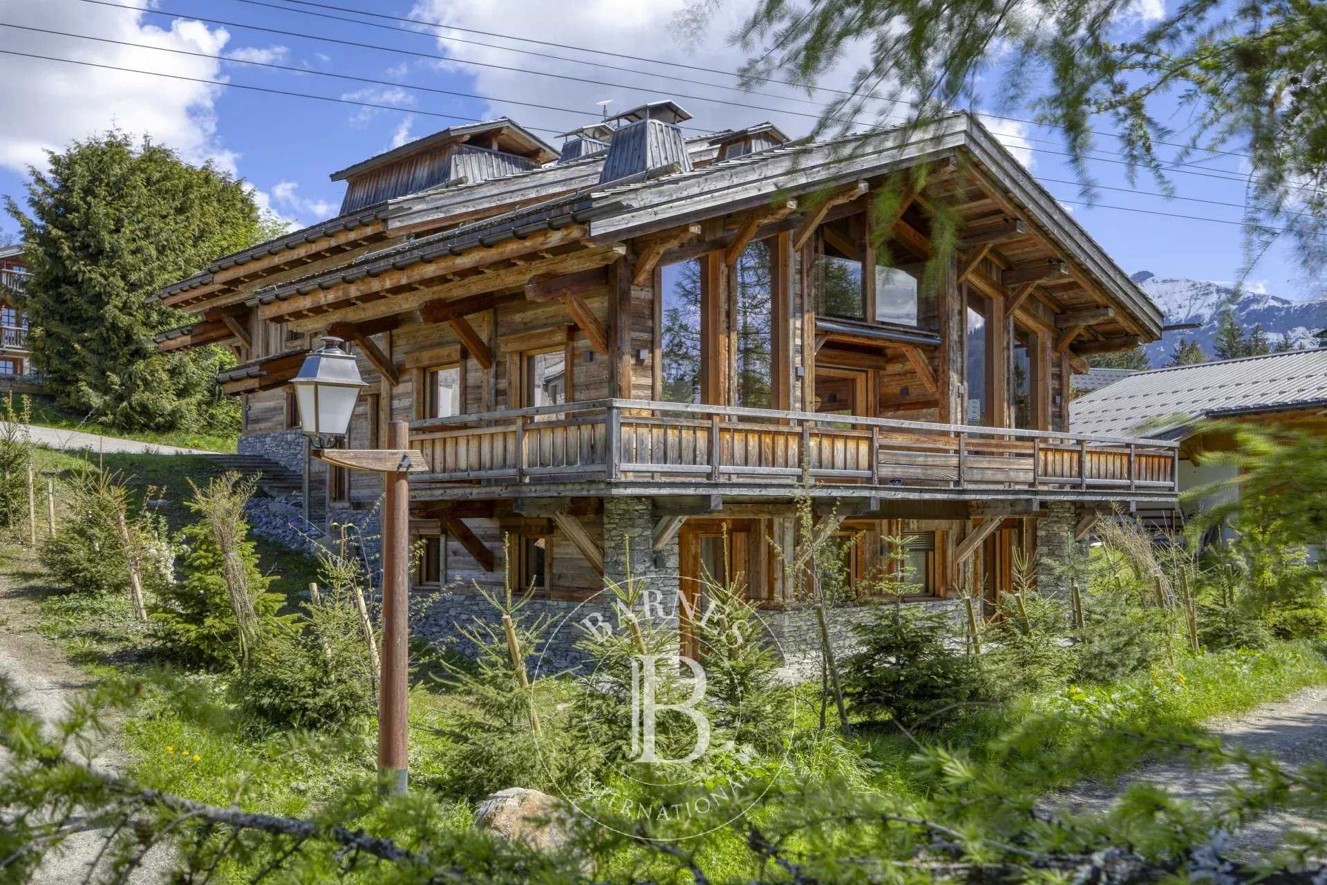 Chalet Megève  -  ref 84675839 (picture 1)