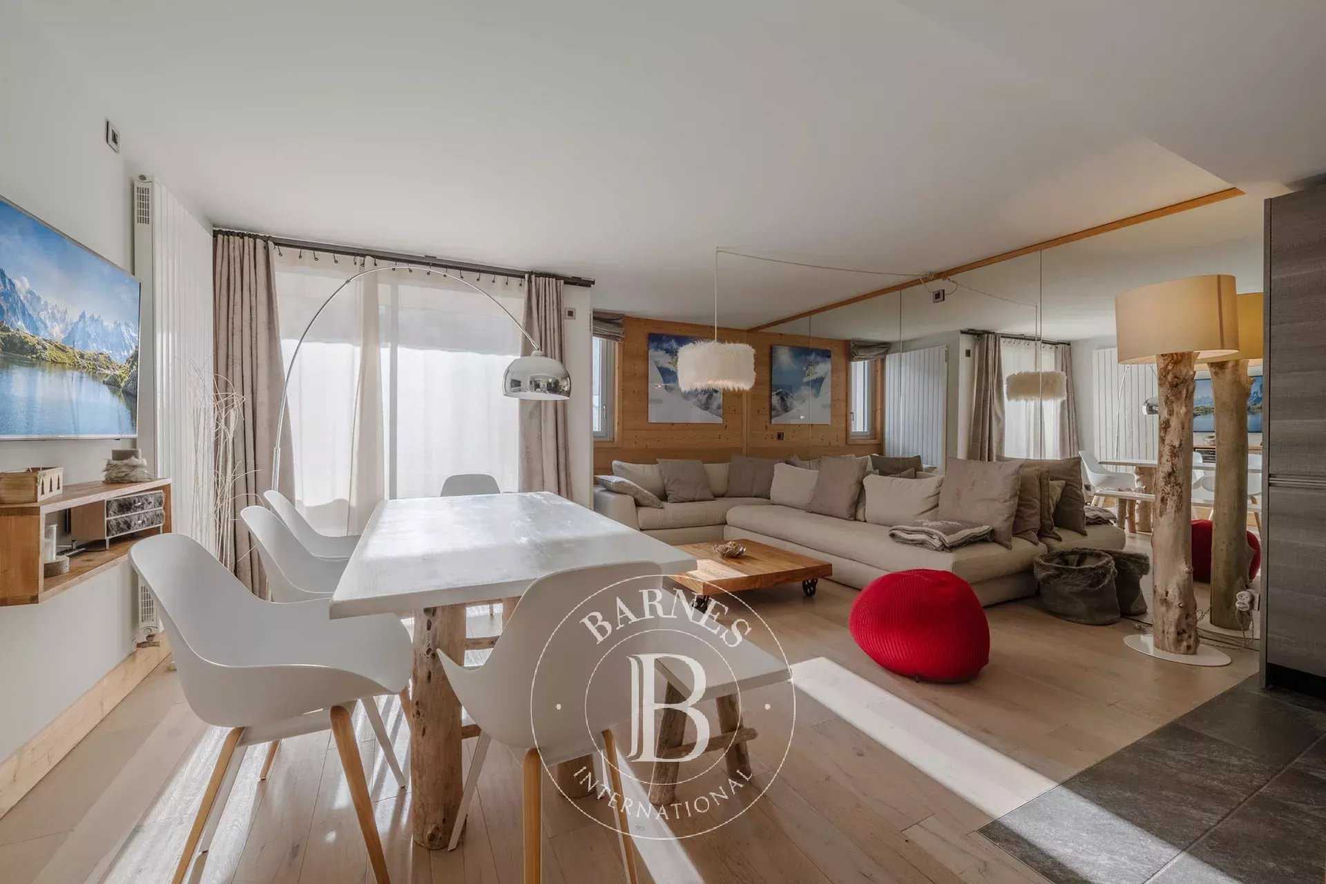Appartement Megève  -  ref 85589168 (picture 2)