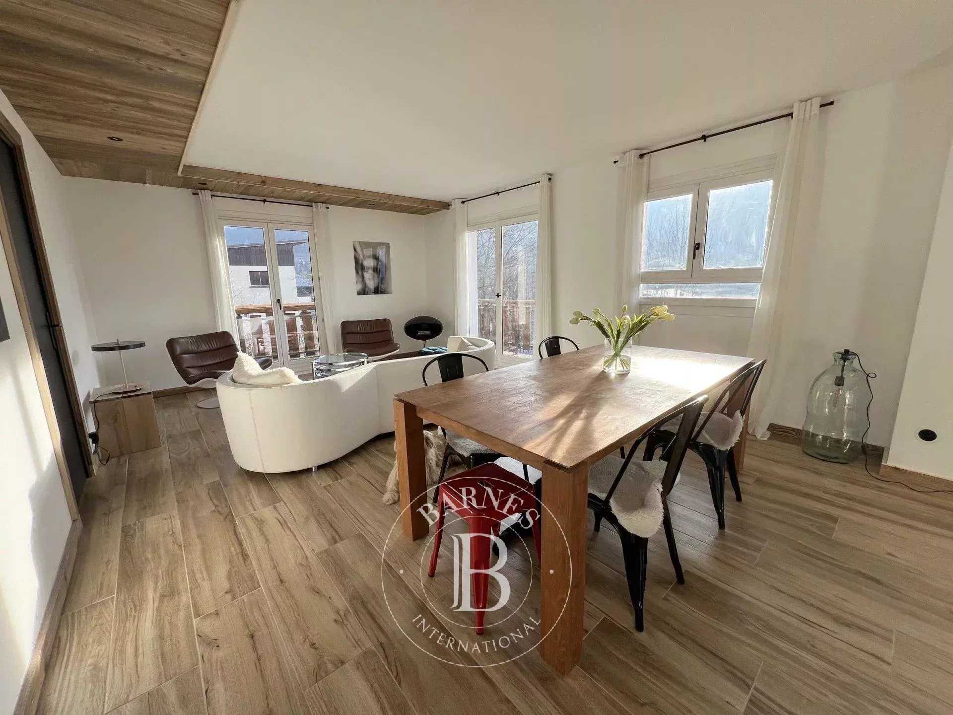 Appartement Saint-Gervais-les-Bains  -  ref 85638543 (picture 2)