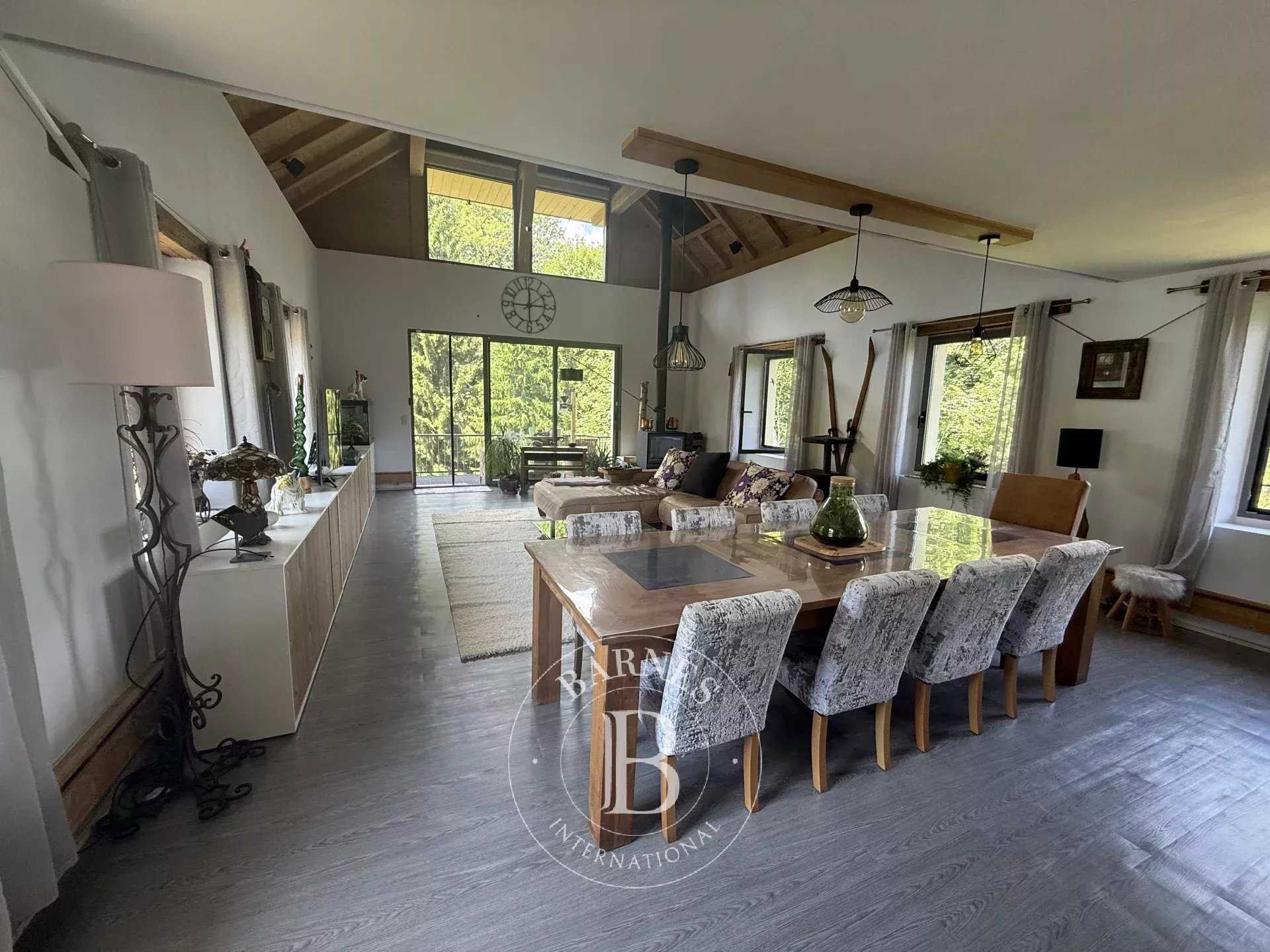 Property Sallanches  -  ref 82847255 (picture 1)