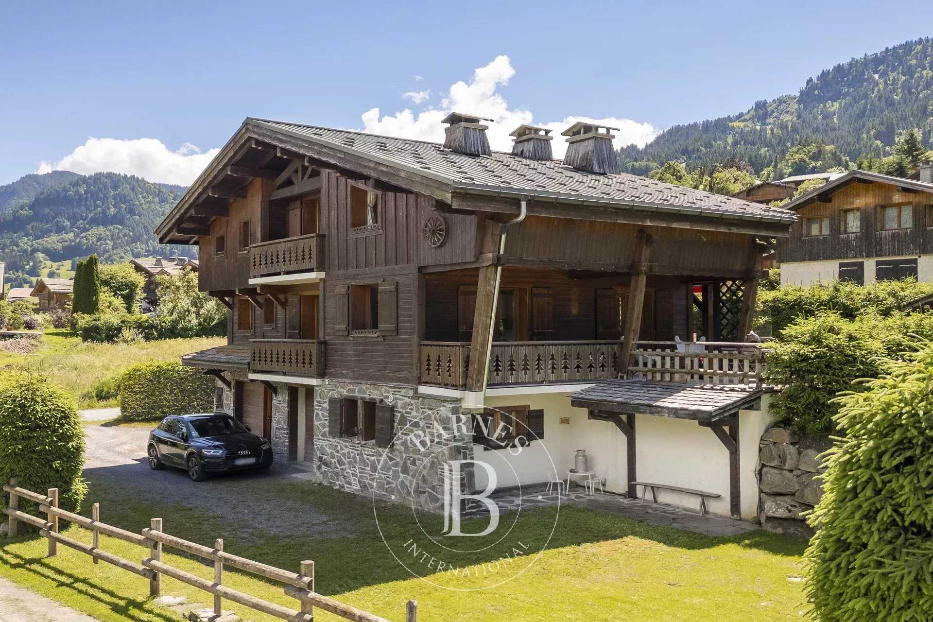 Chalet Praz-sur-Arly  -  ref 85041854 (picture 2)