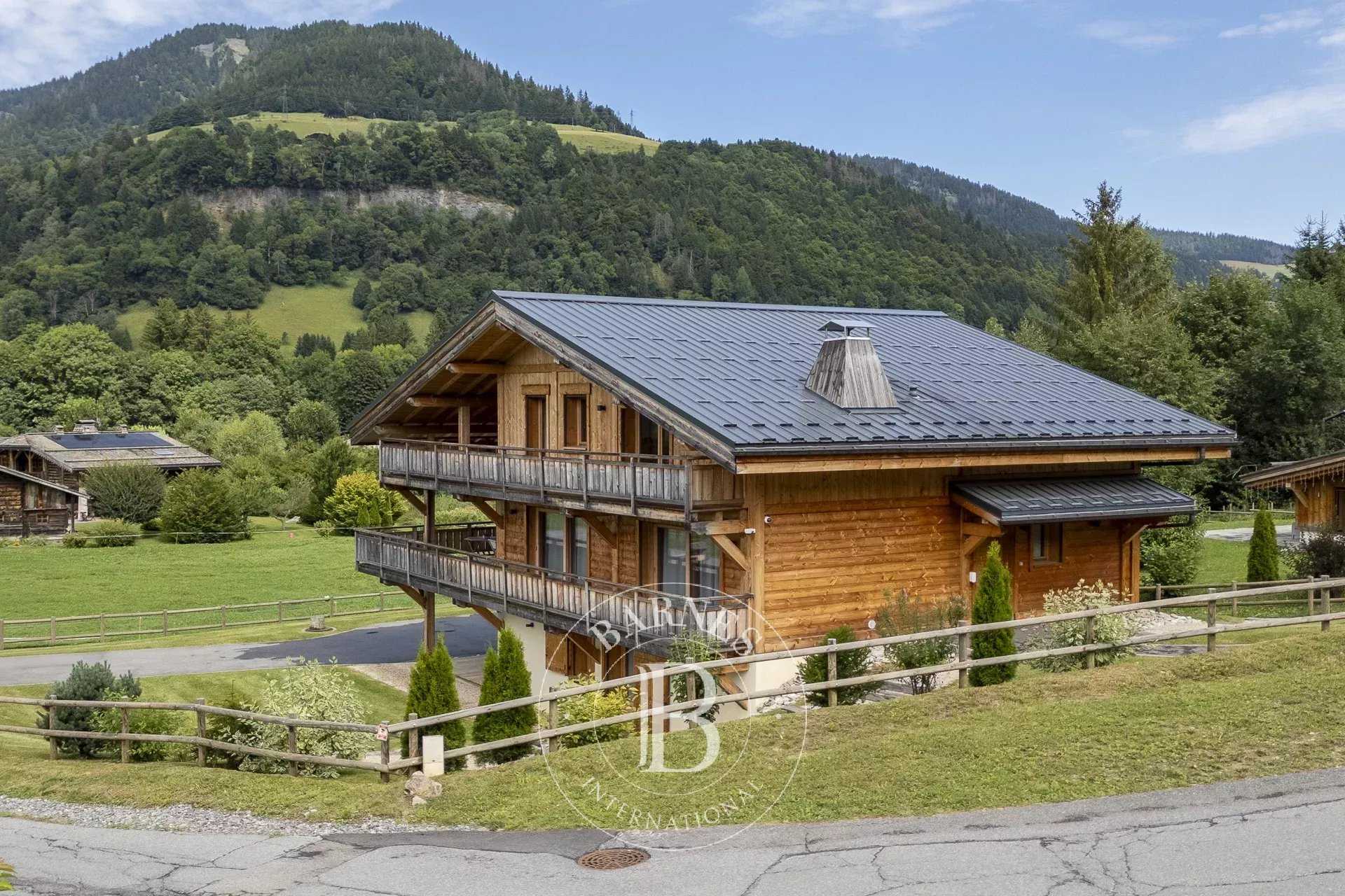 Chalet Praz-sur-Arly  -  ref 5853170 (picture 2)