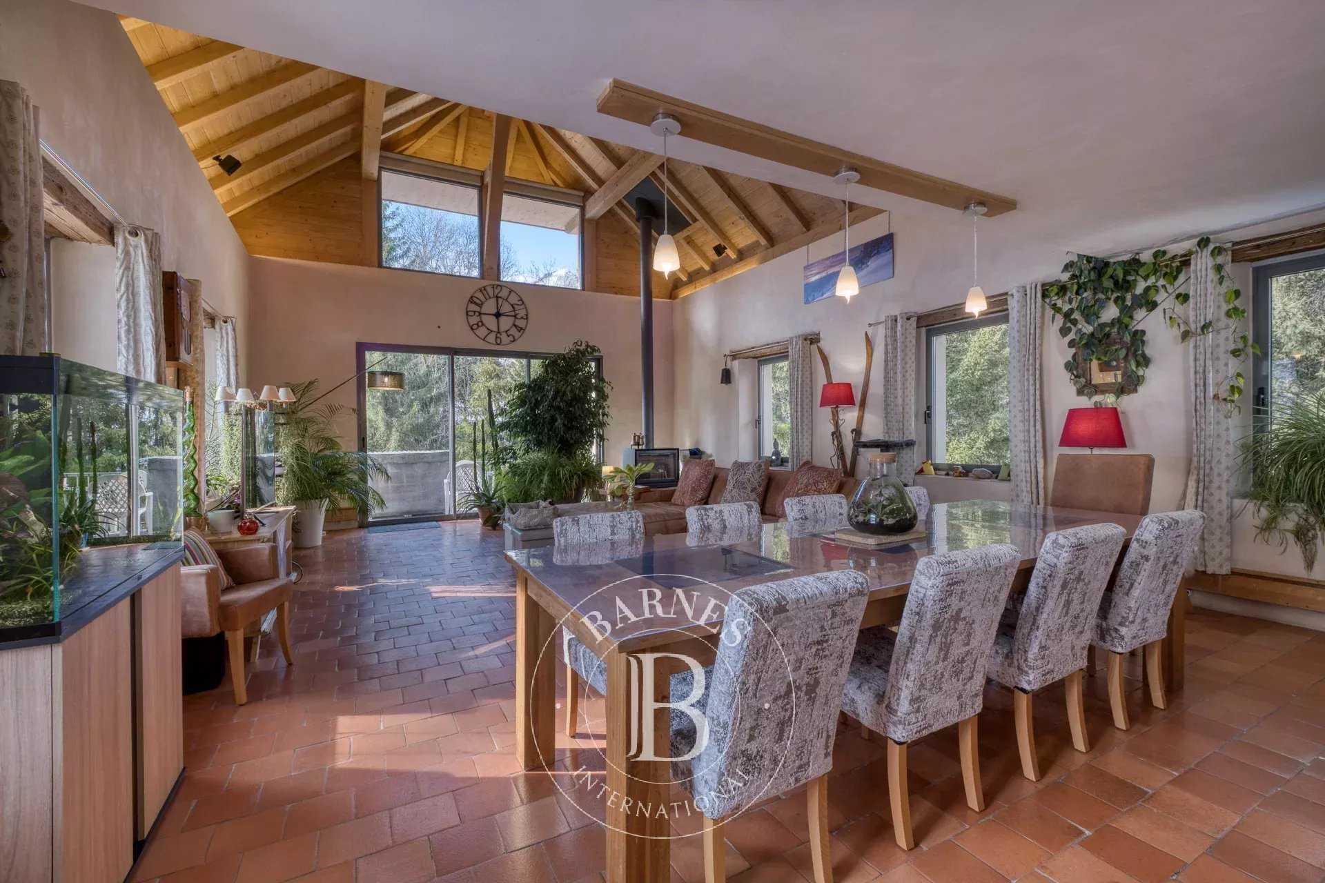 Propriété Sallanches  -  ref 82847255 (picture 1)