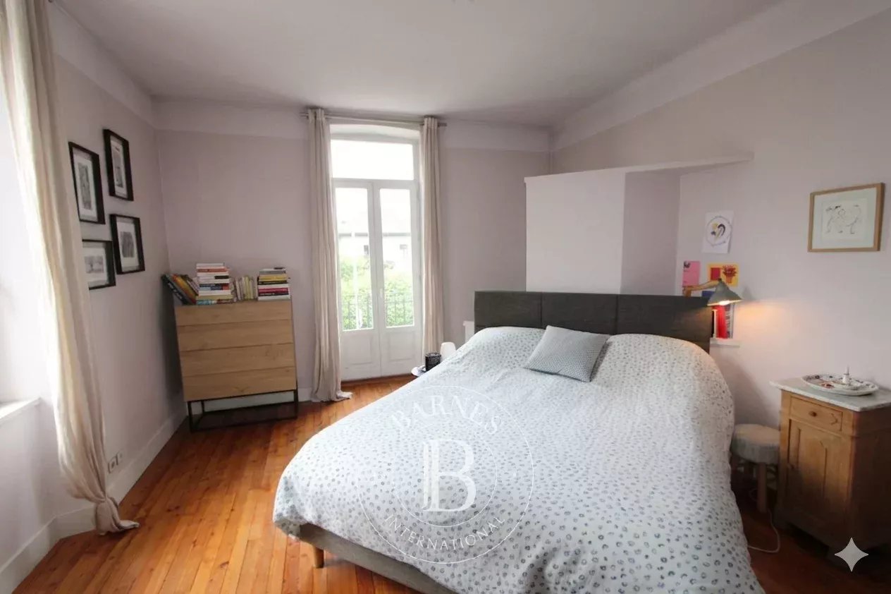 Sallanches  - Maison 9 Pi&egrave;ces 4 Chambres - picture 13
