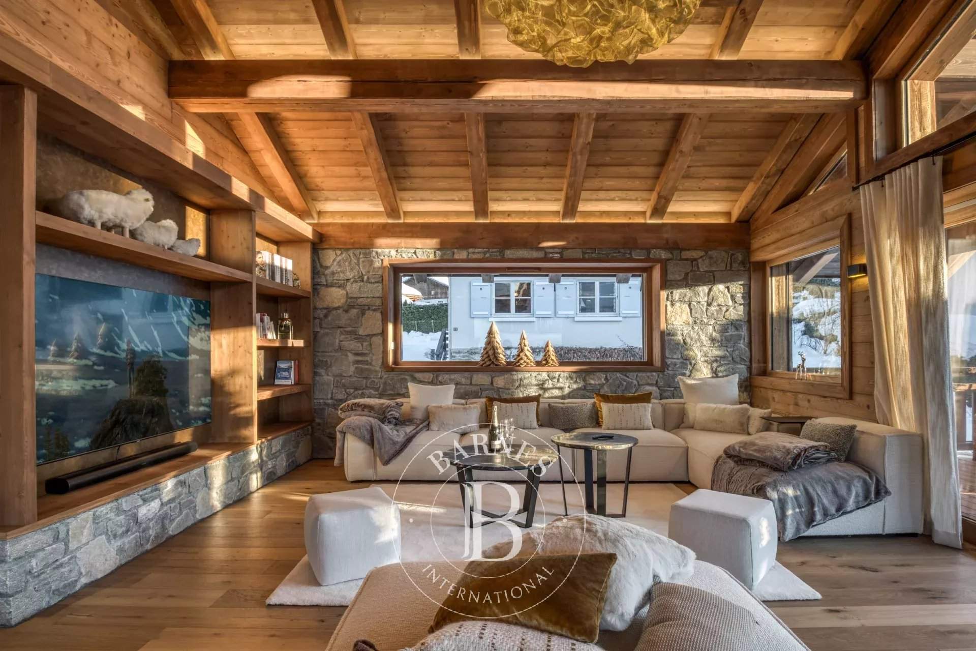 CHALET WHYMPER picture 14