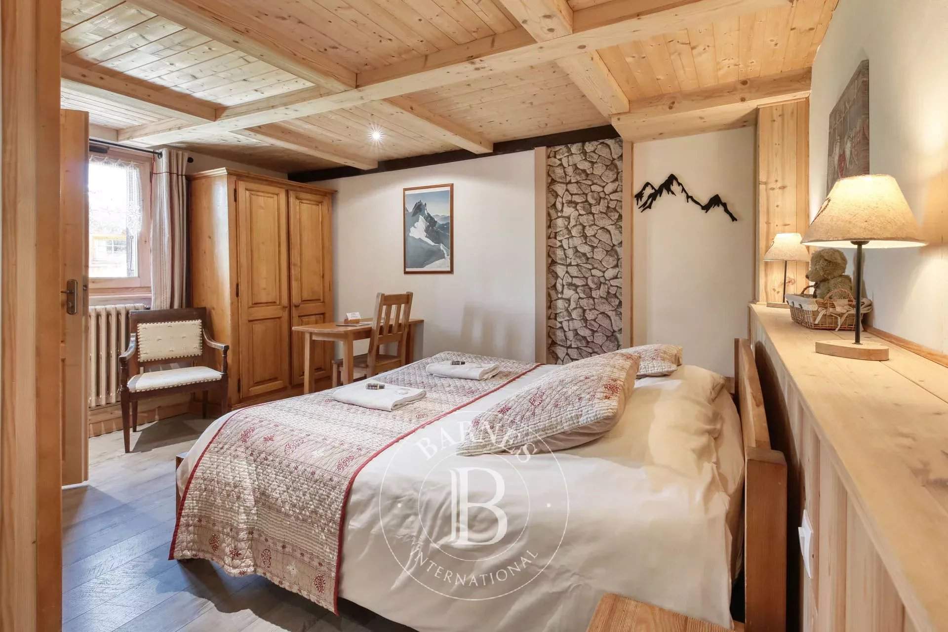 Saint-Gervais-les-Bains  - Maison d'hôtes 15 Pièces 11 Chambres - picture 10