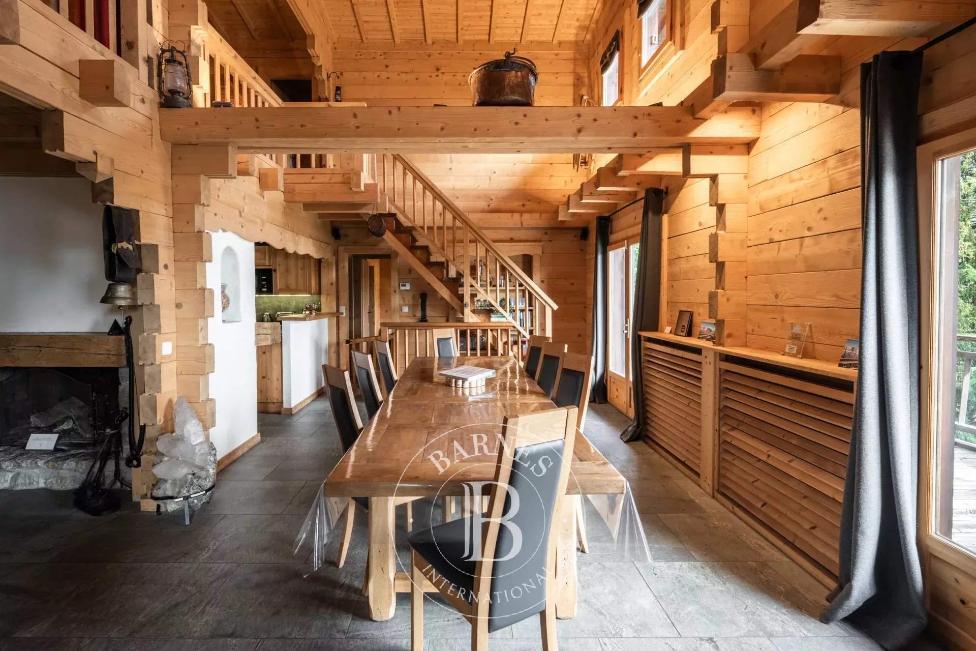 Arâches-la-Frasse  - Chalet 9 Pi&egrave;ces 4 Chambres - picture 7