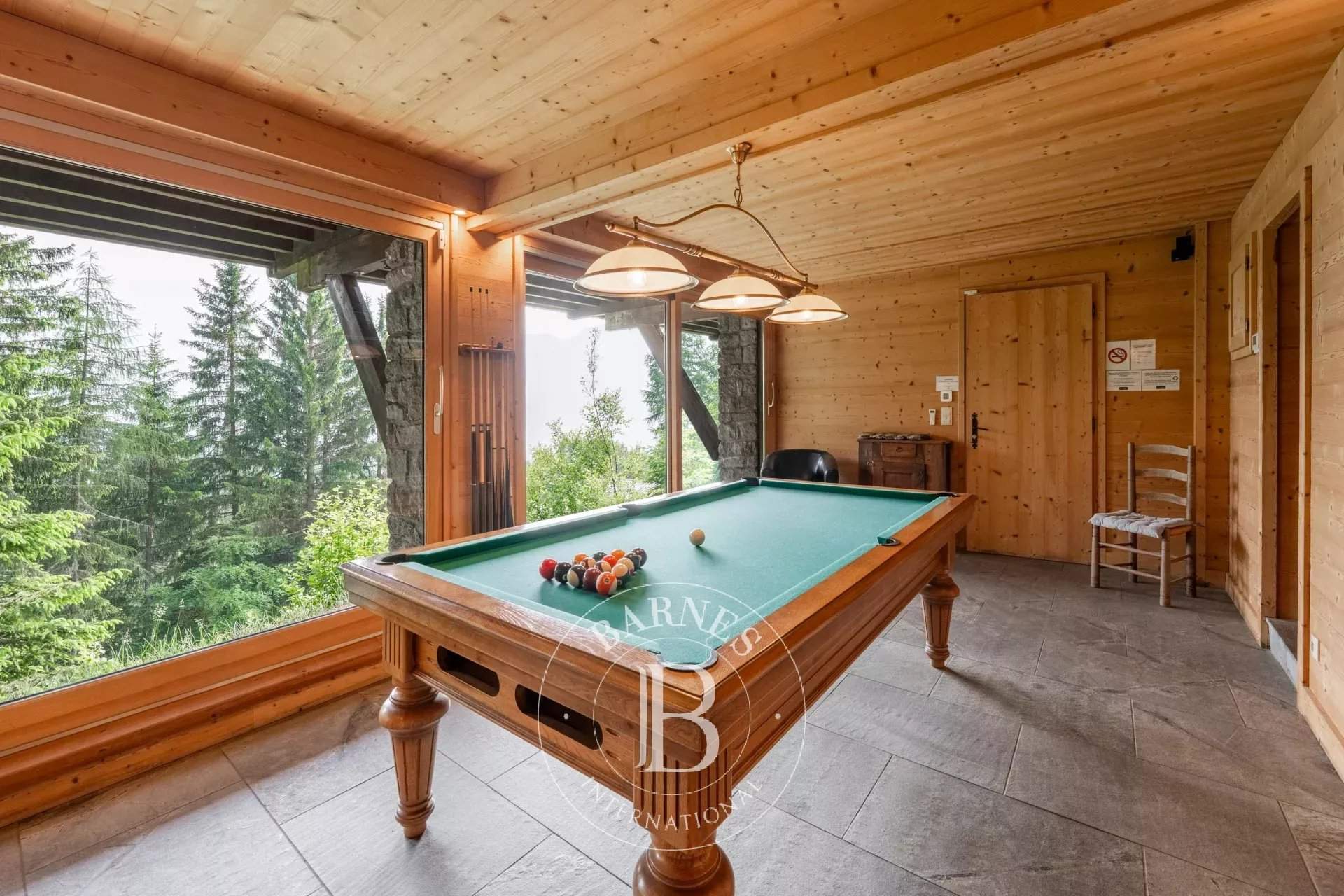 Arâches-la-Frasse  - Chalet 9 Pi&egrave;ces 4 Chambres - picture 10