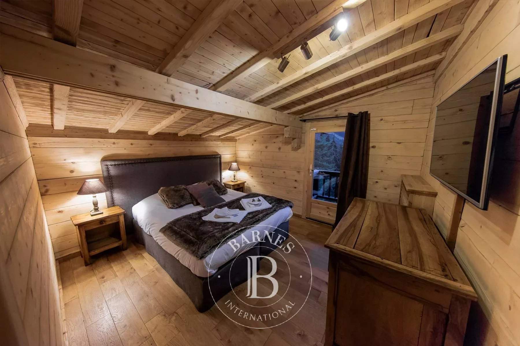 Arâches-la-Frasse  - Chalet 9 Pièces 4 Chambres - picture 10