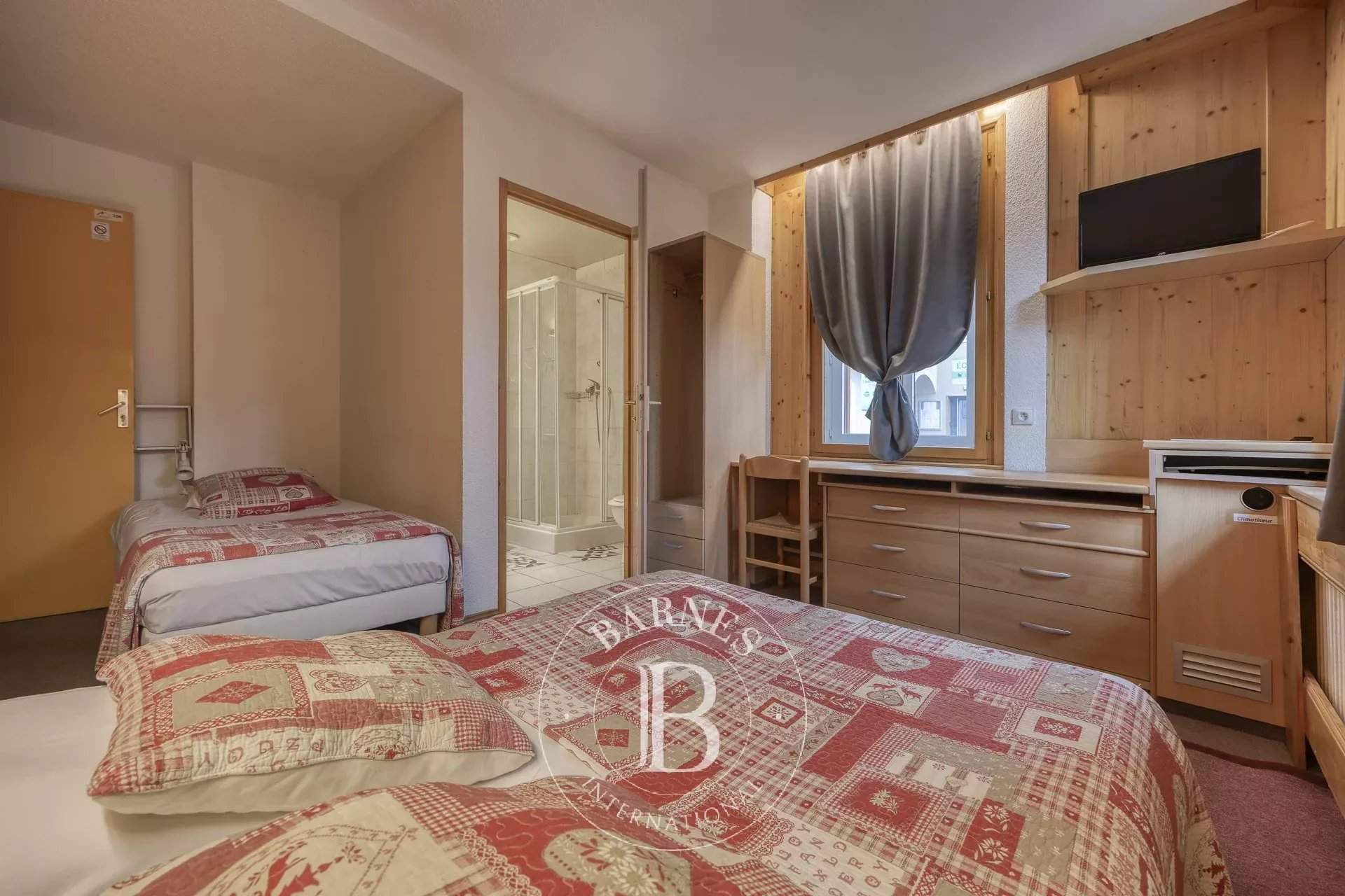 Saint-Gervais-les-Bains  - Hotel 23 Cuartos 18 Habitaciones - picture 8