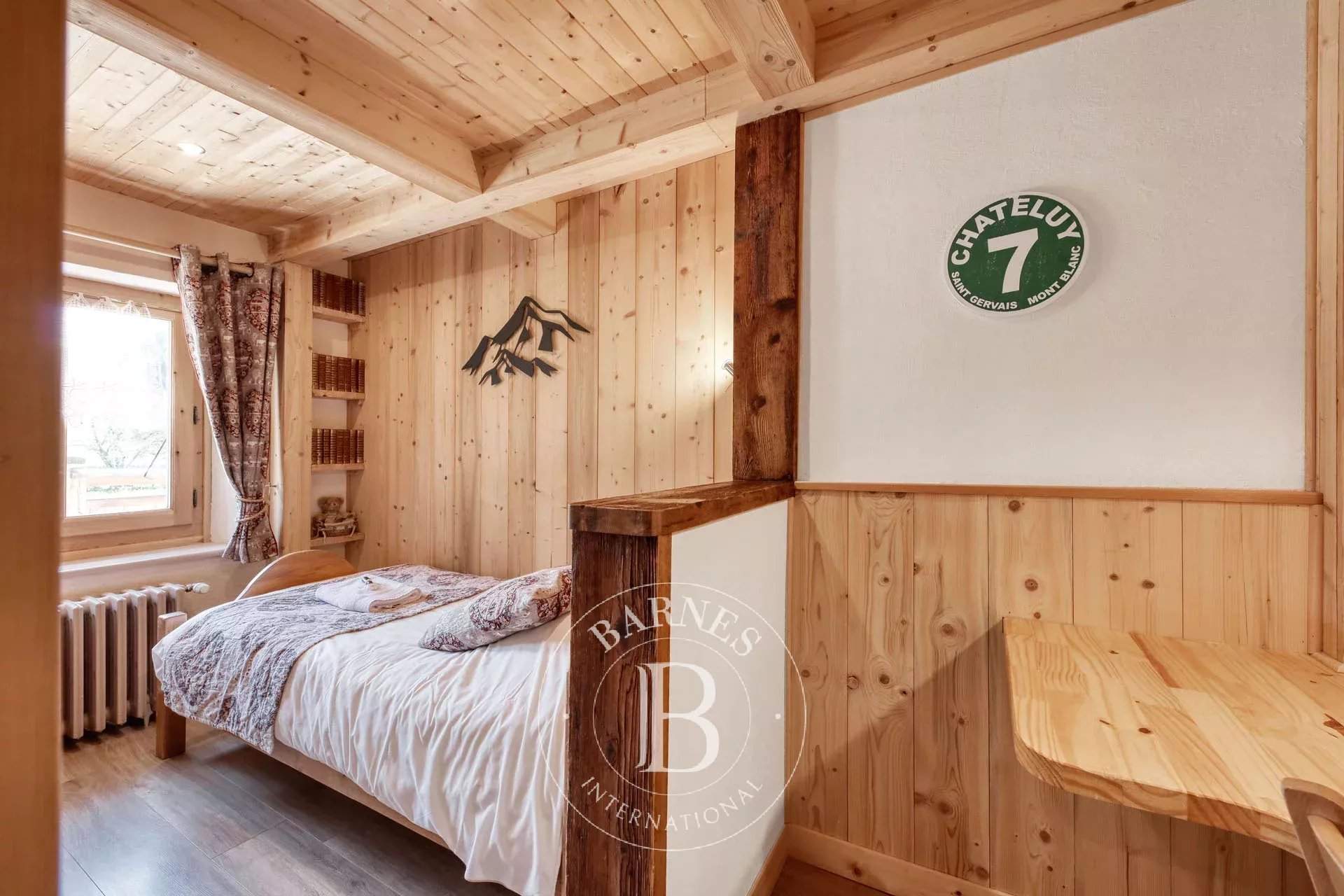 Saint-Gervais-les-Bains  - Maison d'hôtes 15 Pièces 11 Chambres - picture 19