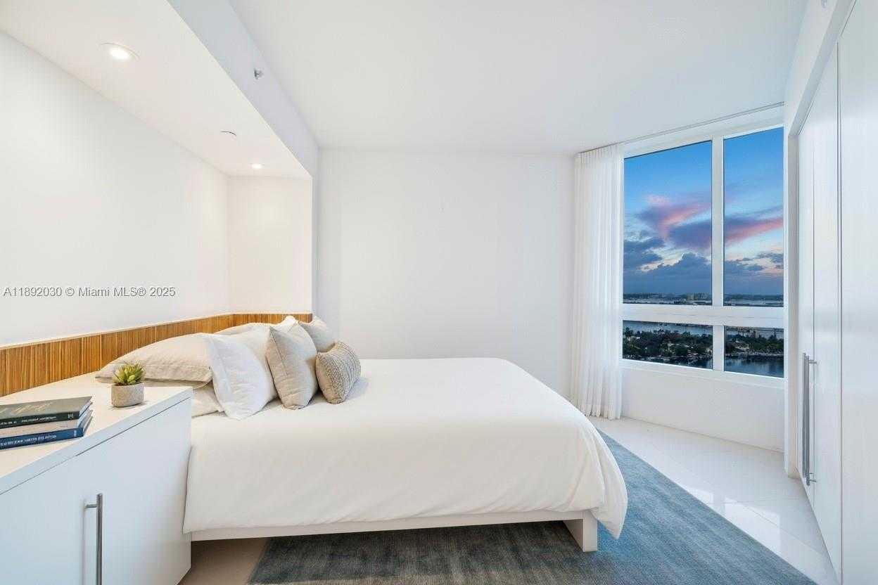 Miami  - Apartment 3 Bedrooms