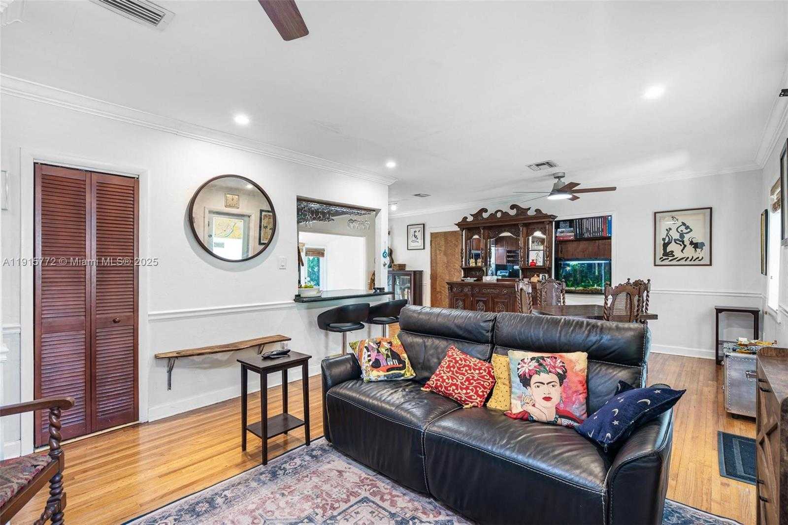 Miami  - House 3 Bedrooms