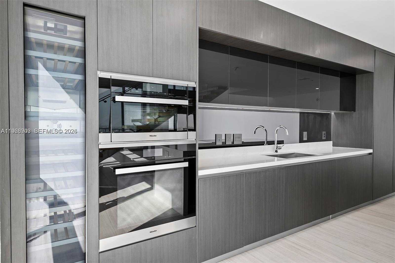 Miami  - Appartement 5 Pi&egrave;ces 4 Chambres