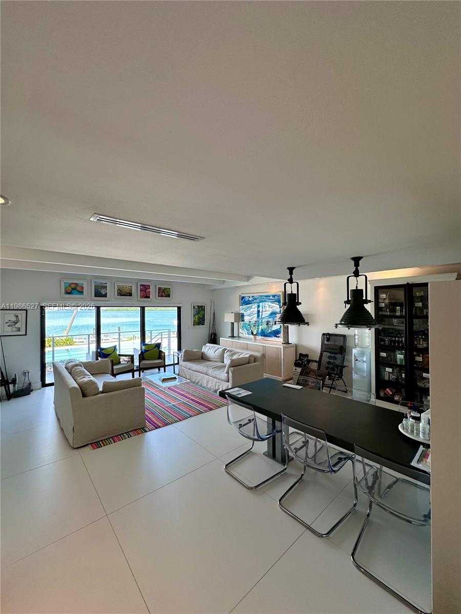 Miami  - Appartement 4 Pi&egrave;ces 3 Chambres