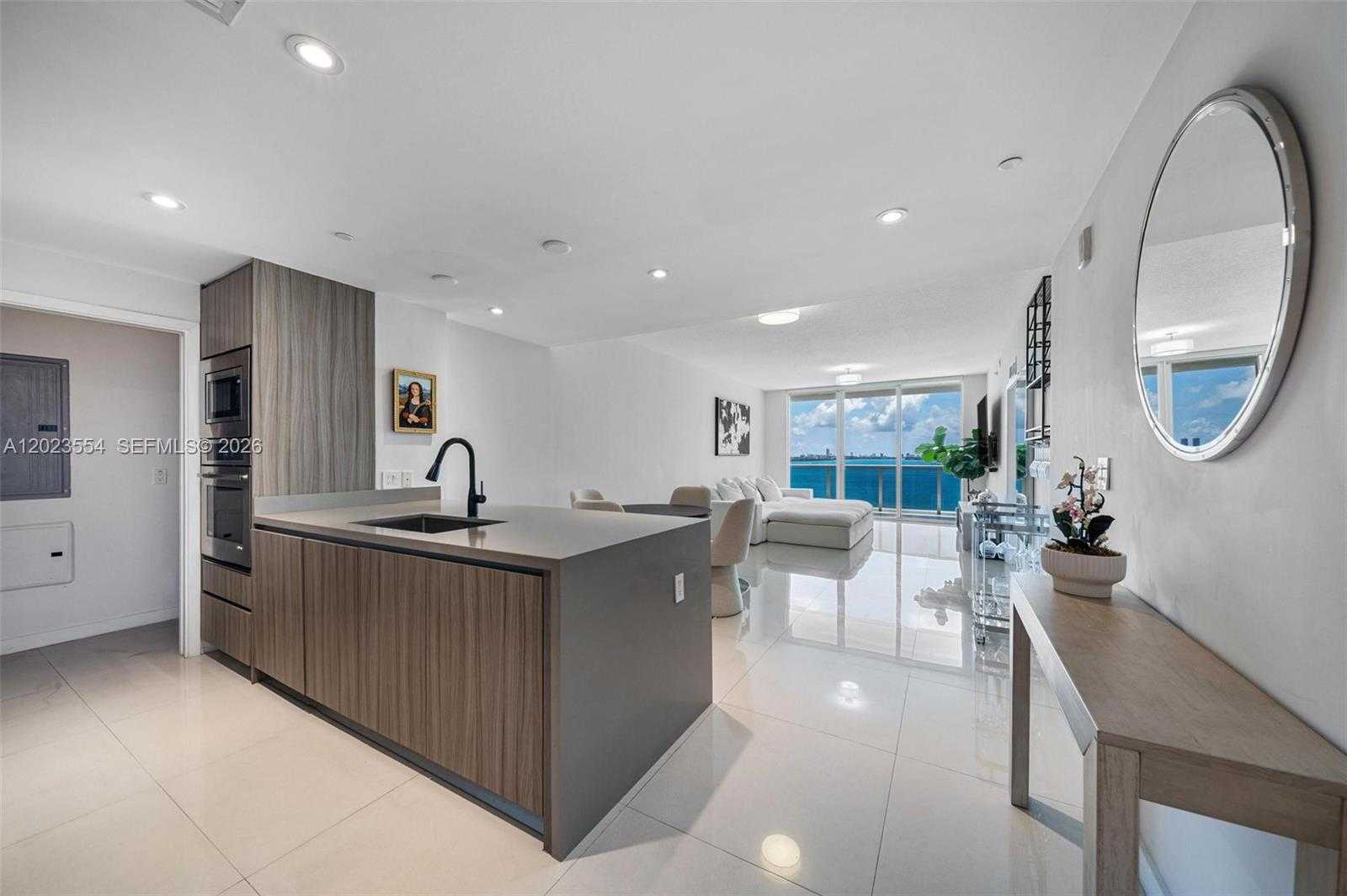 Miami  - Appartement 4 Pi&egrave;ces 3 Chambres