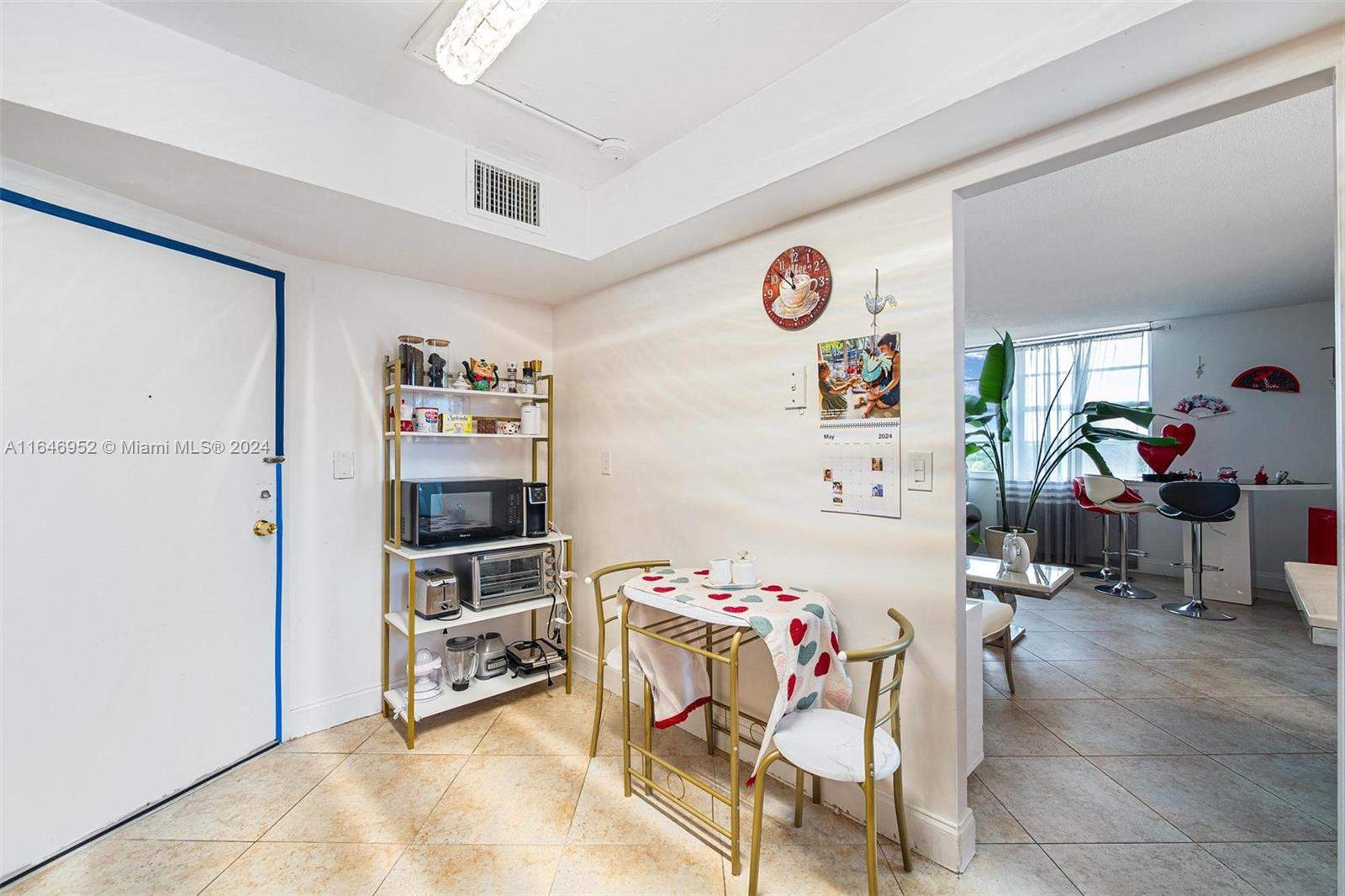 Miami  - Apartment 2 Bedrooms - picture 13