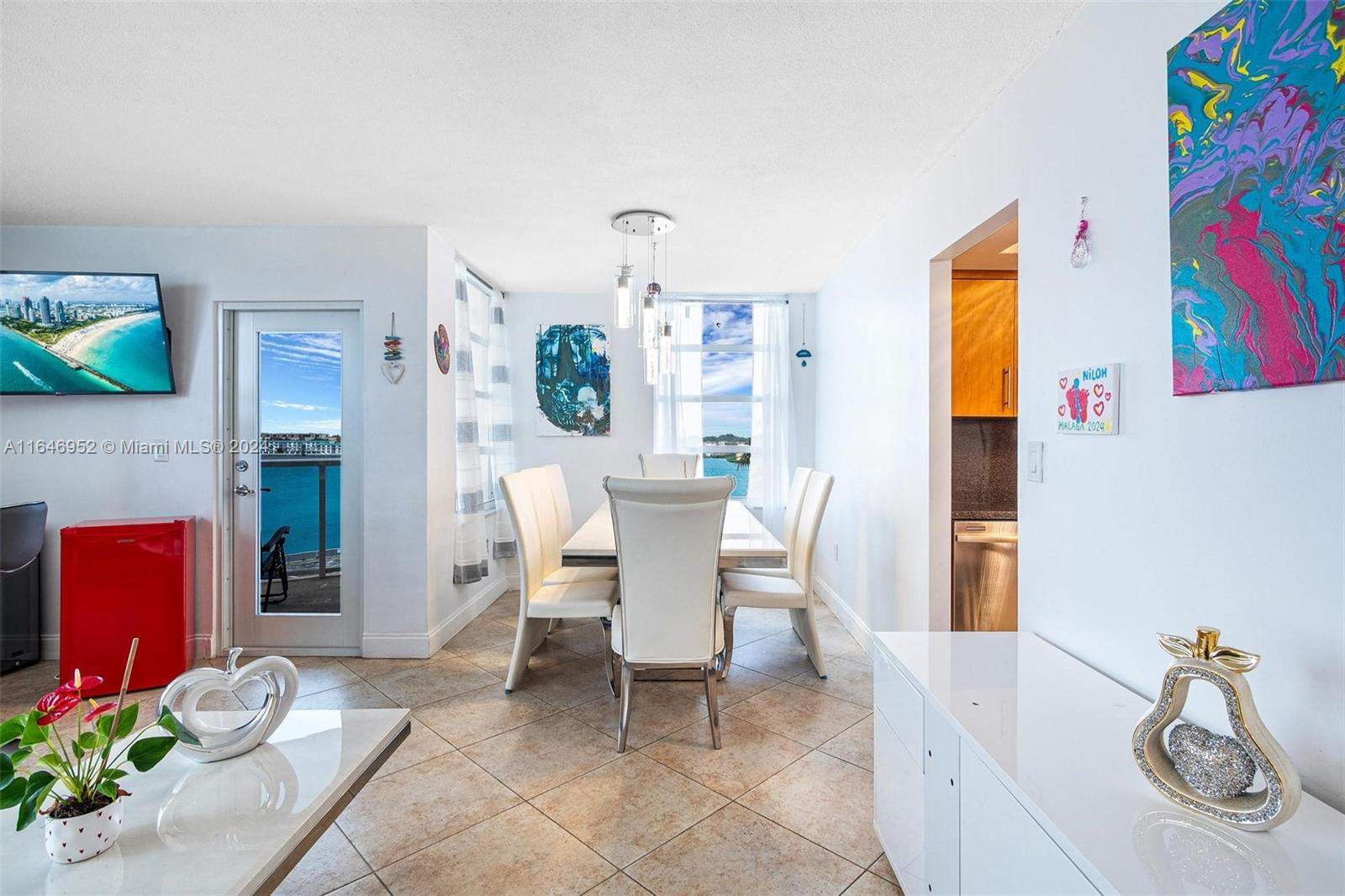 Miami  - Apartment 2 Bedrooms - picture 8