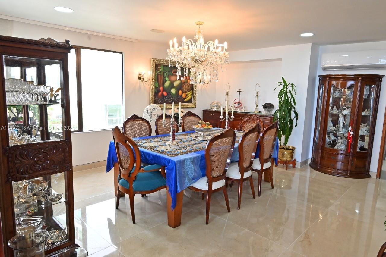 New York  - Apartment 4 Bedrooms - picture 10