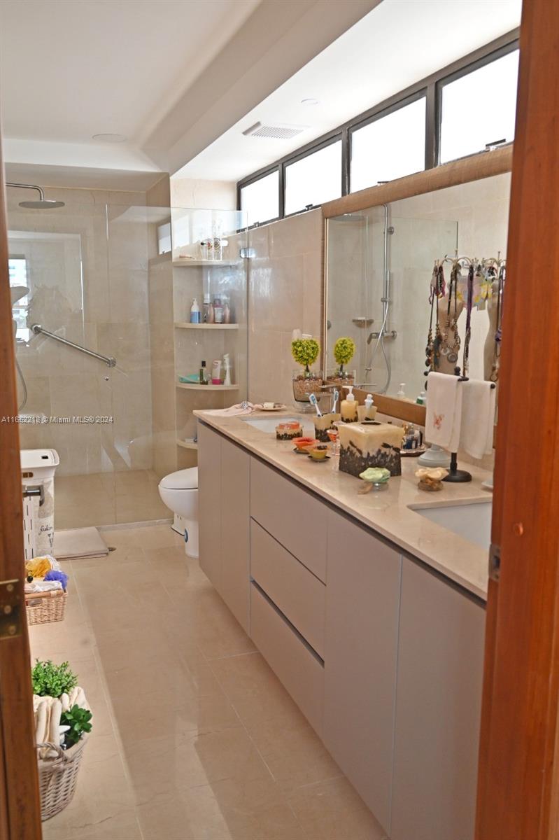 New York  - Apartment 4 Bedrooms - picture 19