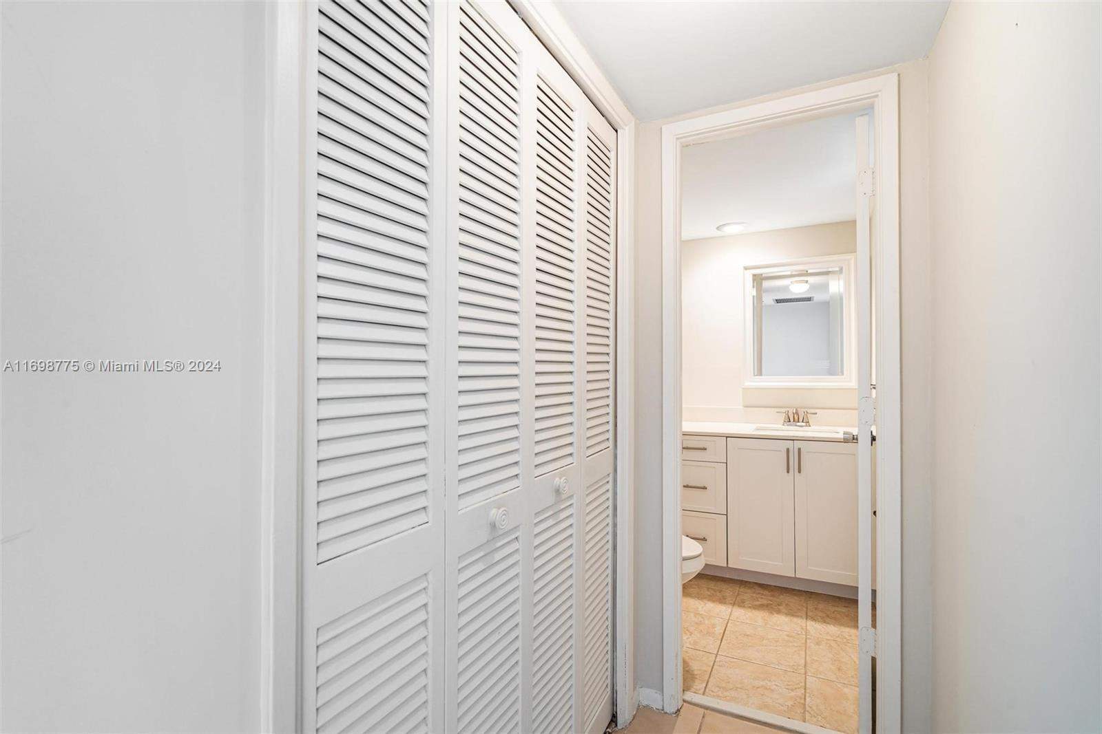 Miami  - Apartment 1 Bedroom - picture 14