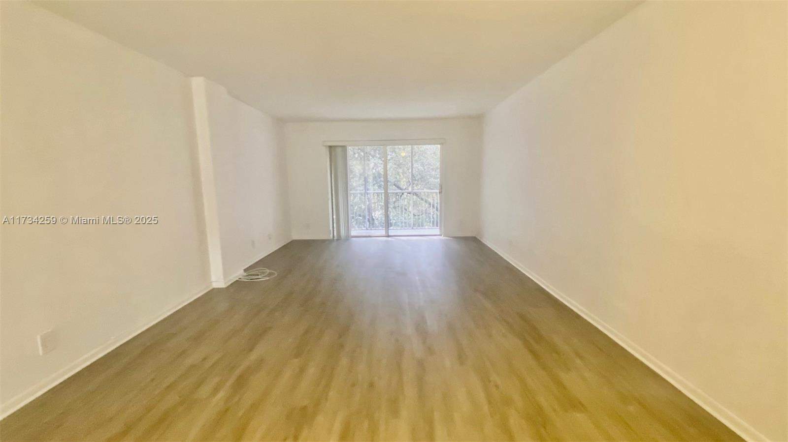 Miami  - Apartment 2 Bedrooms - picture 5