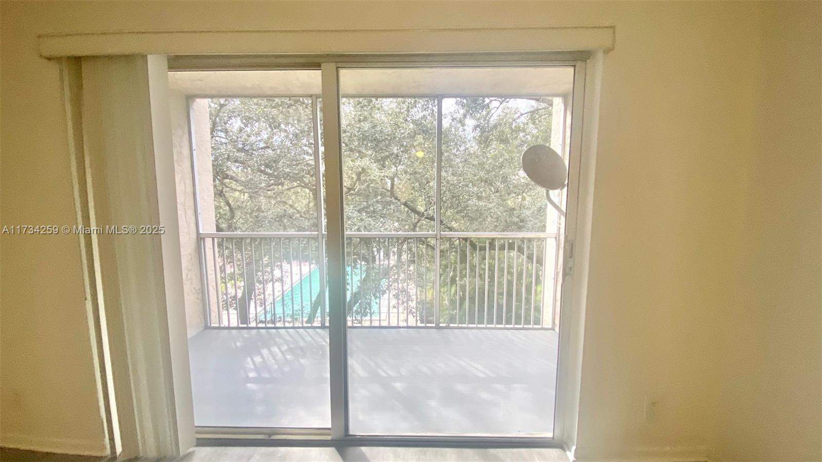 Miami  - Apartment 2 Bedrooms - picture 8