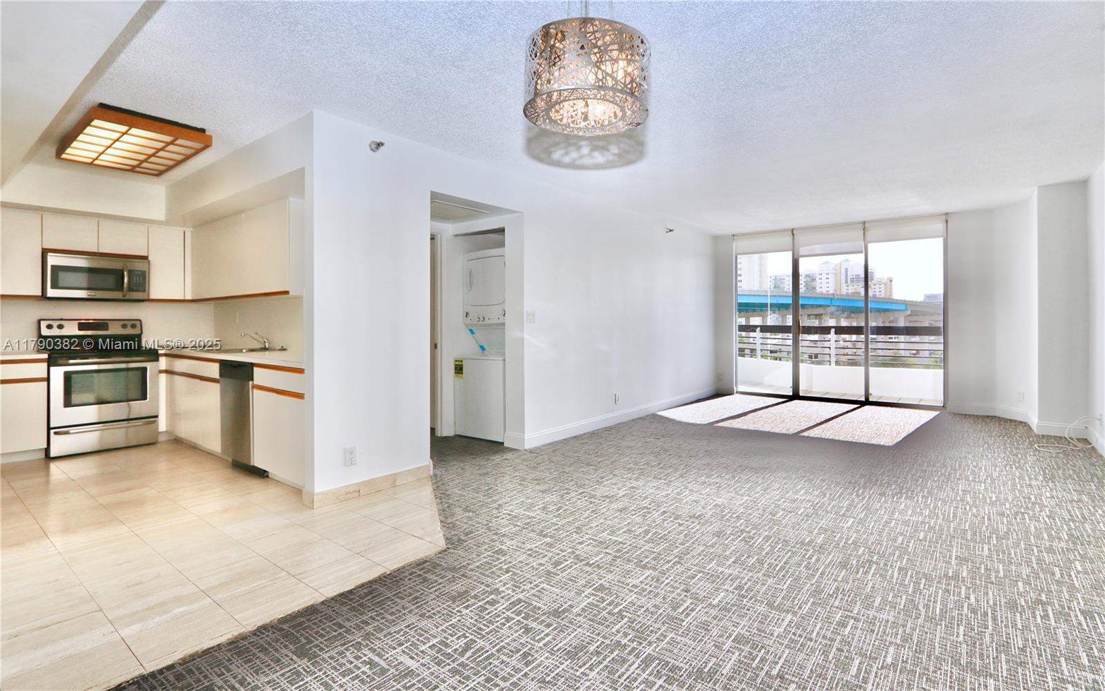 Miami  - Apartment 2 Bedrooms - picture 2