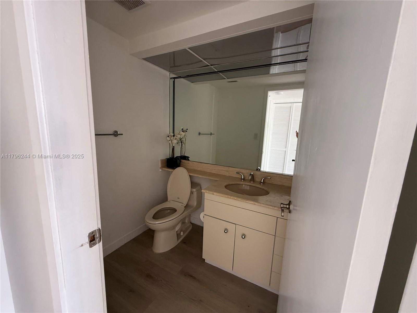 Miami  - Piso 2 Cuartos, 1 Habitacion - picture 12