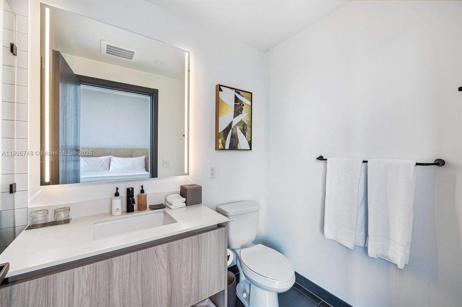 Miami  - Apartment 3 Bedrooms - picture 16