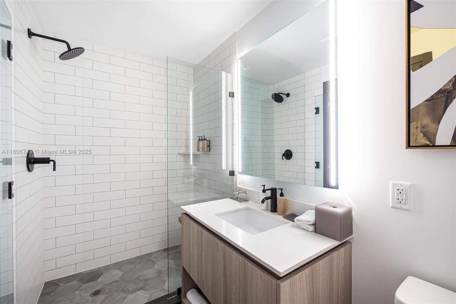 Miami  - Apartment 3 Bedrooms - picture 17