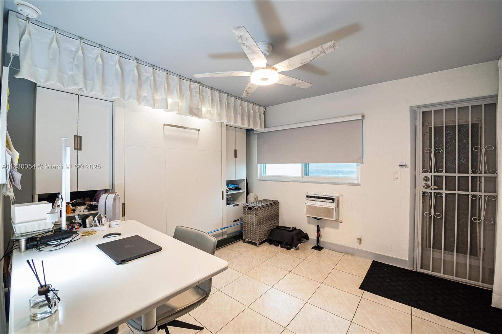 Miami  - House 1 Bedroom - picture 14