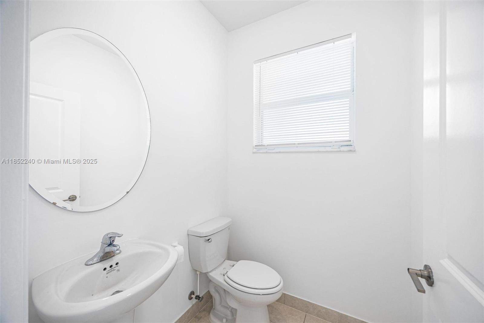 Miami  - House 3 Bedrooms - picture 13